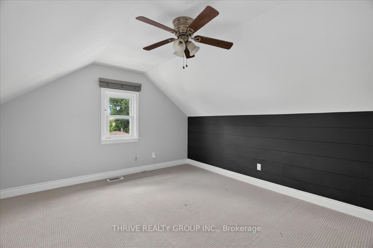 37 Emery Street W Property Photo 23