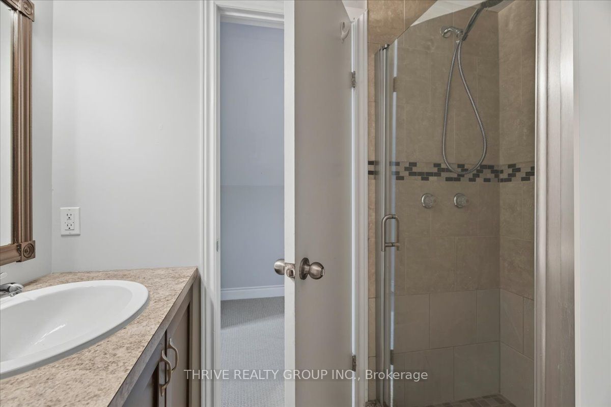 37 Emery Street W Property Photo 28