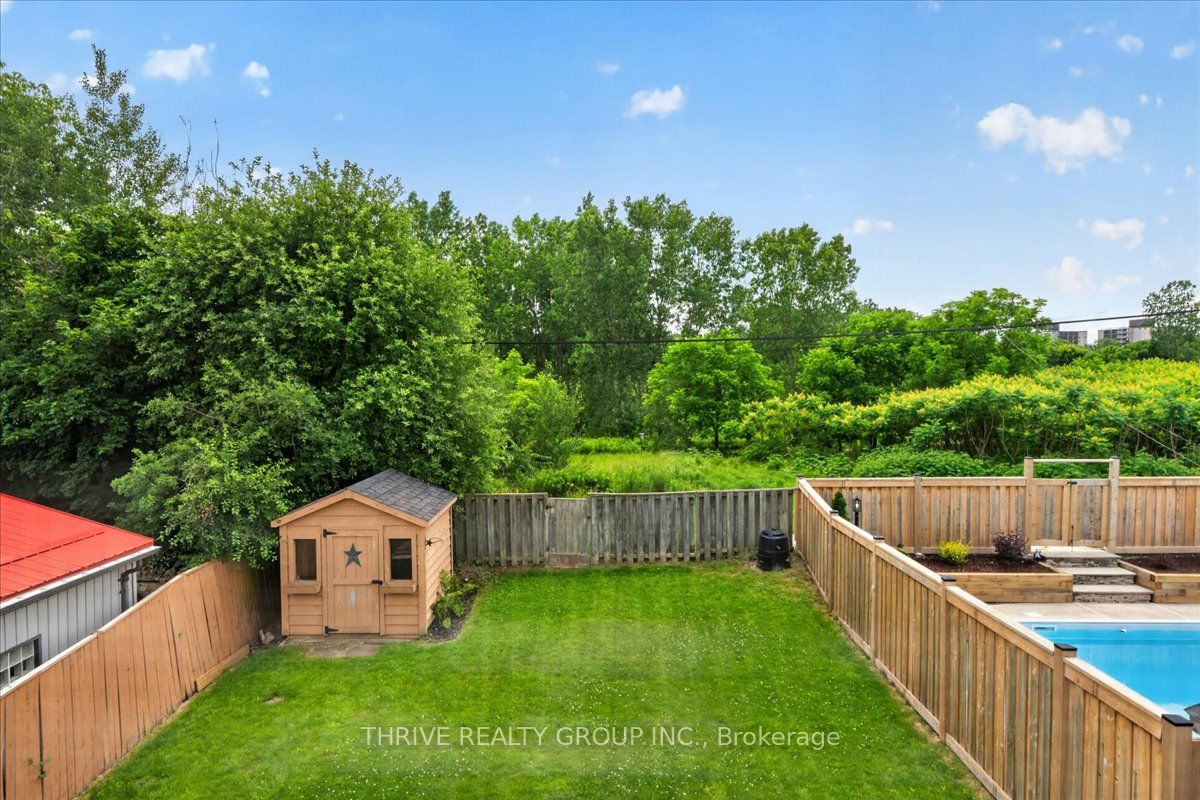 37 Emery Street W Property Photo 32