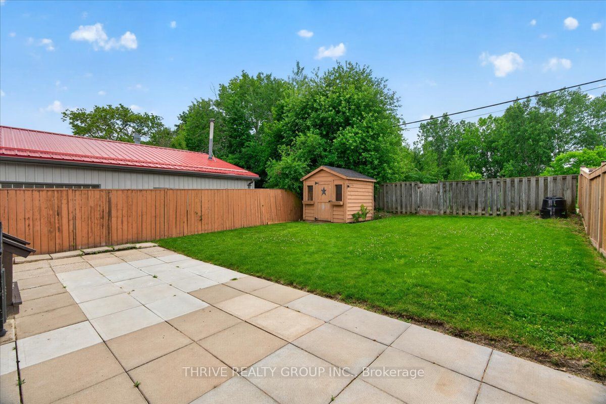 37 Emery Street W Property Photo 35