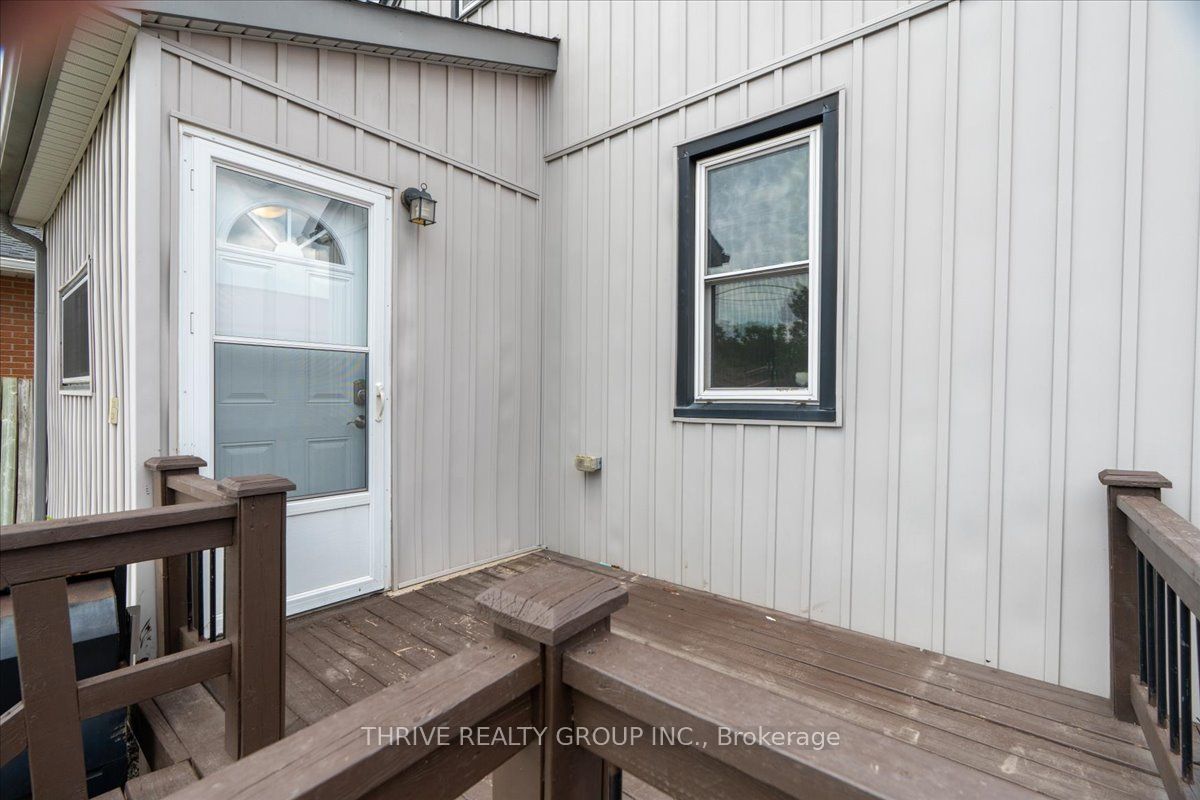 37 Emery Street W Property Photo 38