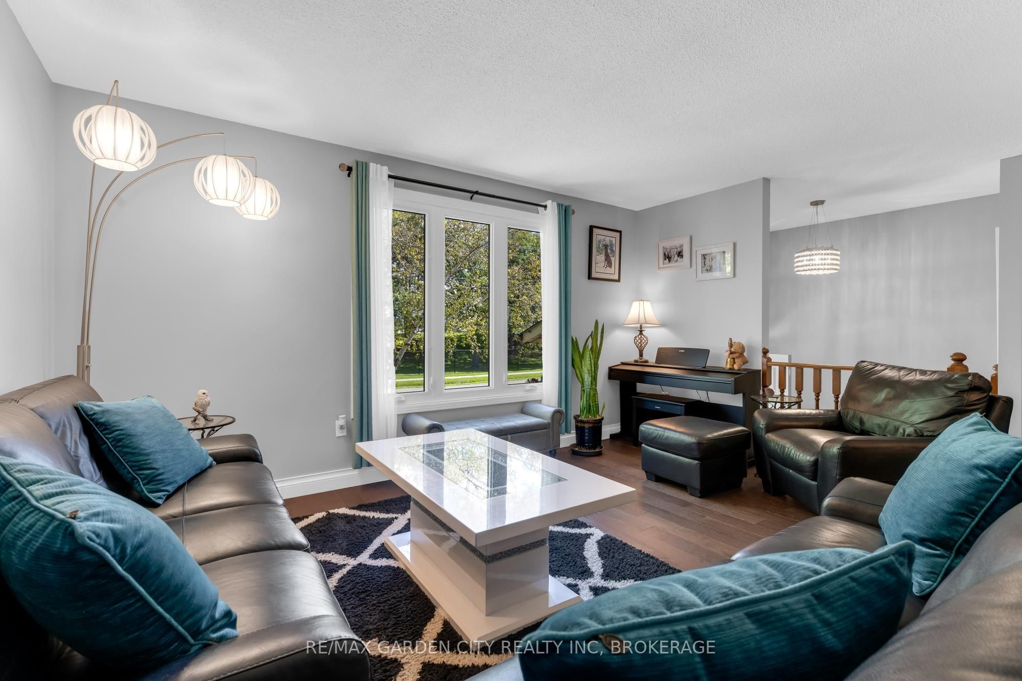 54 Crestcombe Road Property Photo 4