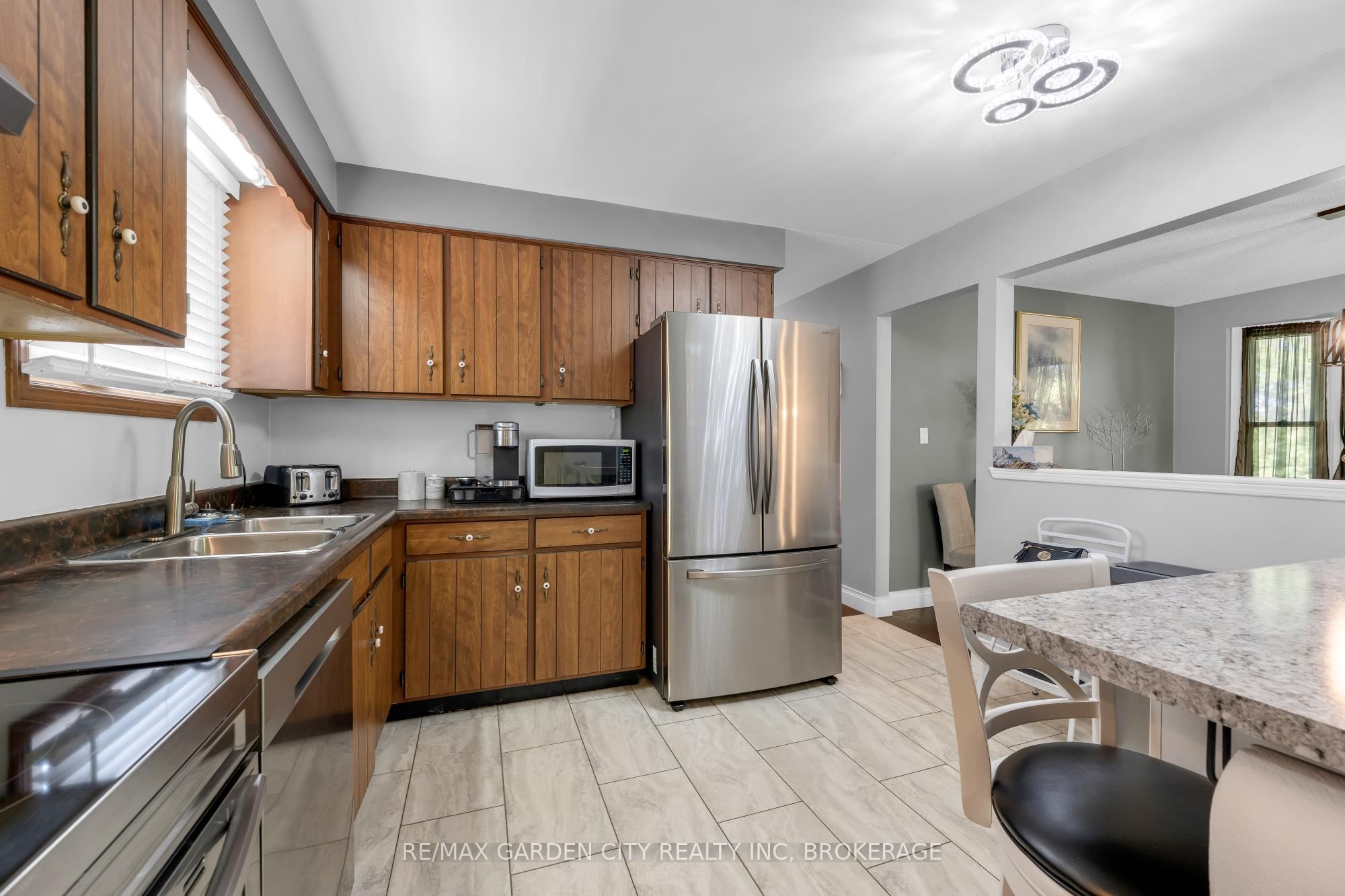 54 Crestcombe Road Property Photo 6