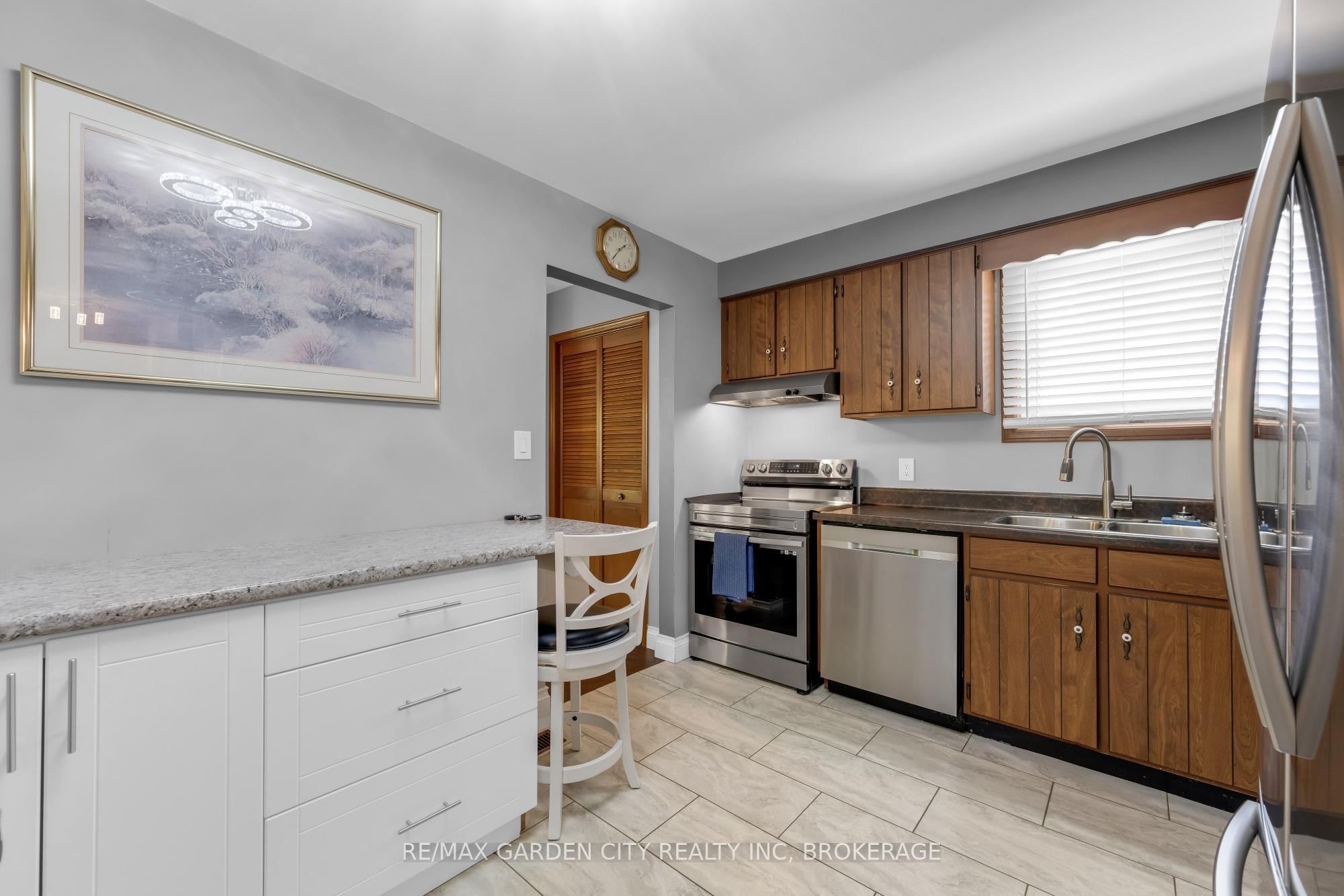 54 Crestcombe Road Property Photo 7