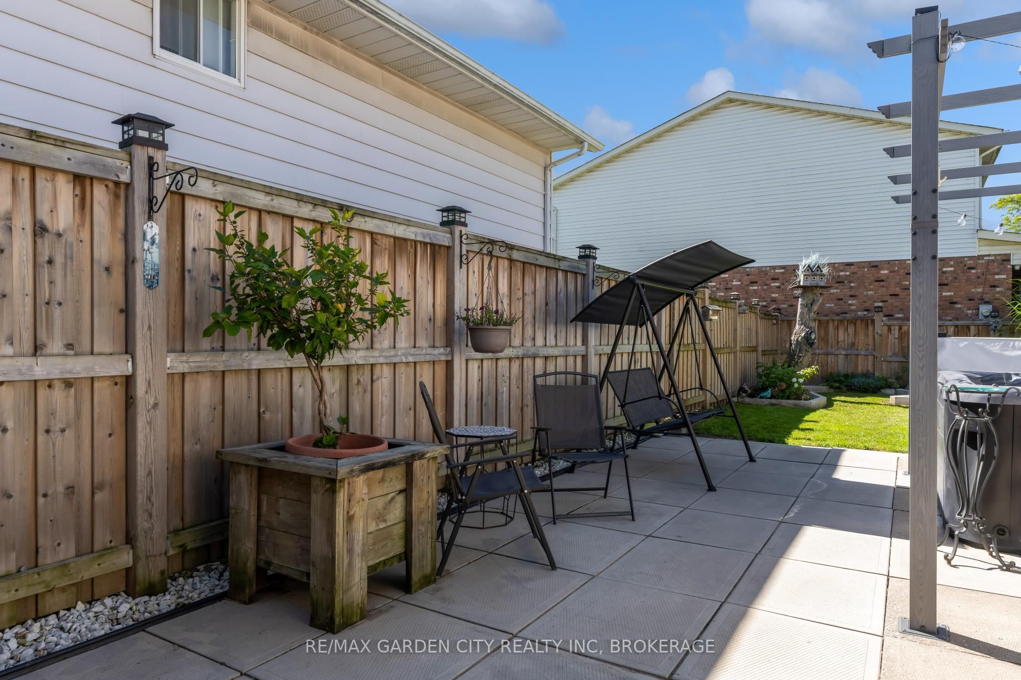 54 Crestcombe Road Property Photo 25