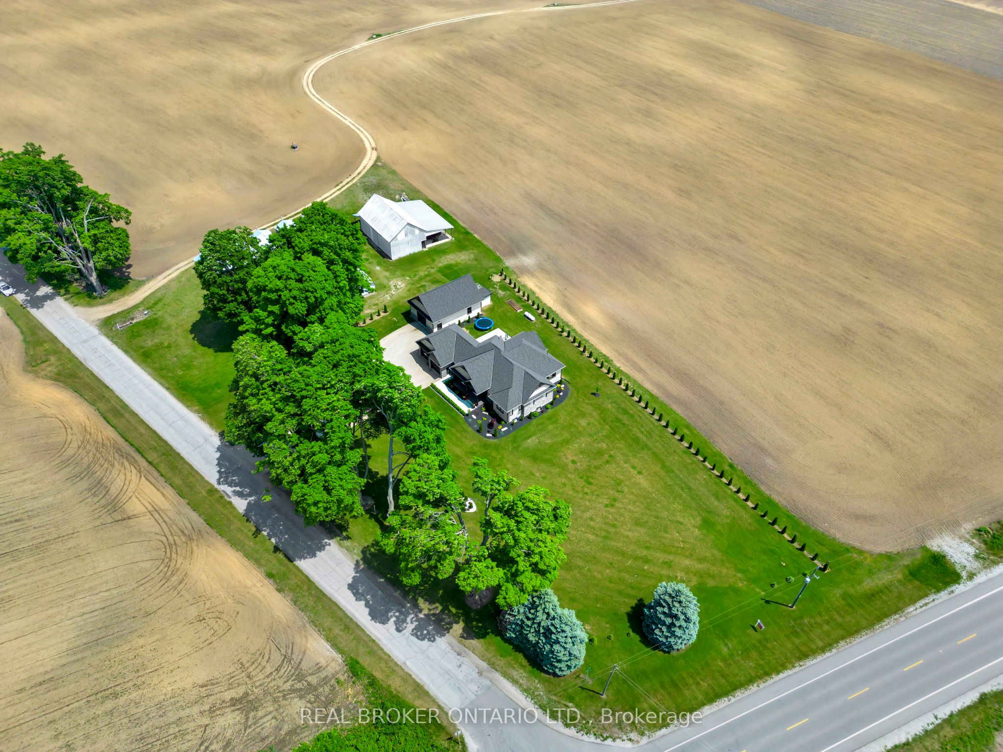 1250 1st Concession Road Property Photo 31