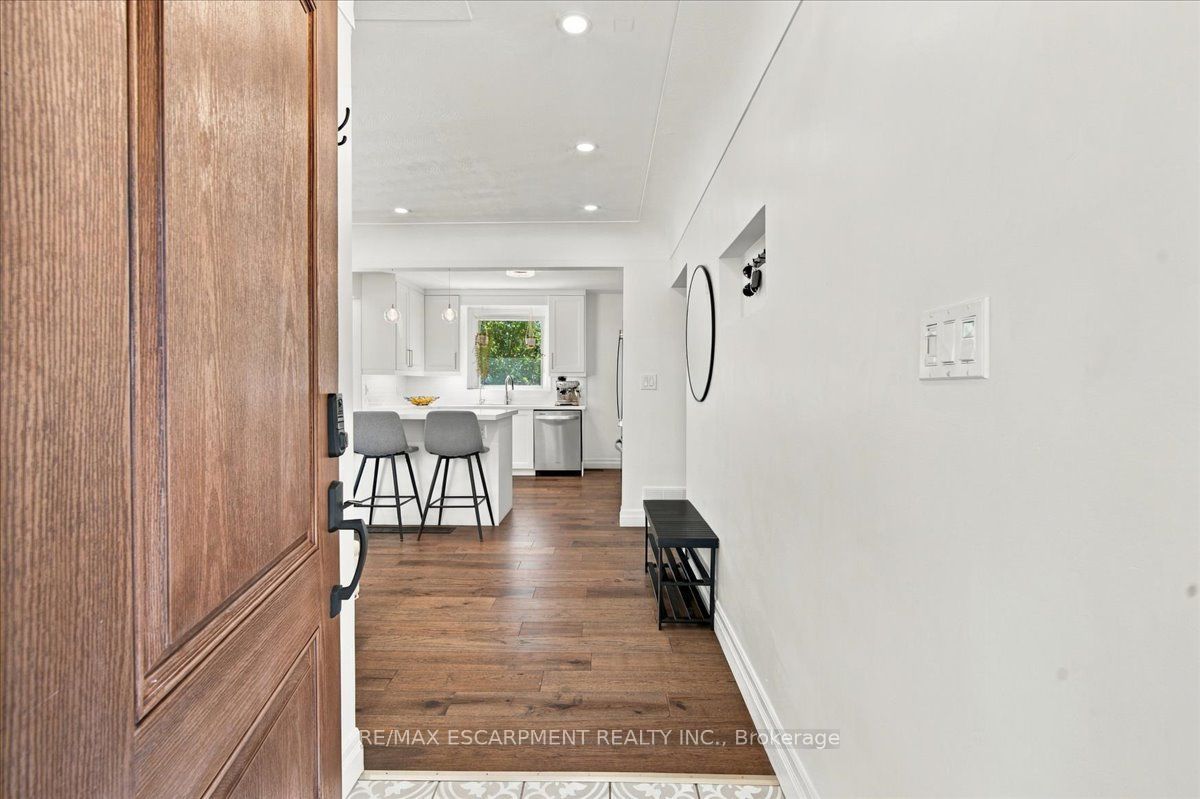 38 Enmore Avenue Property Photo 5