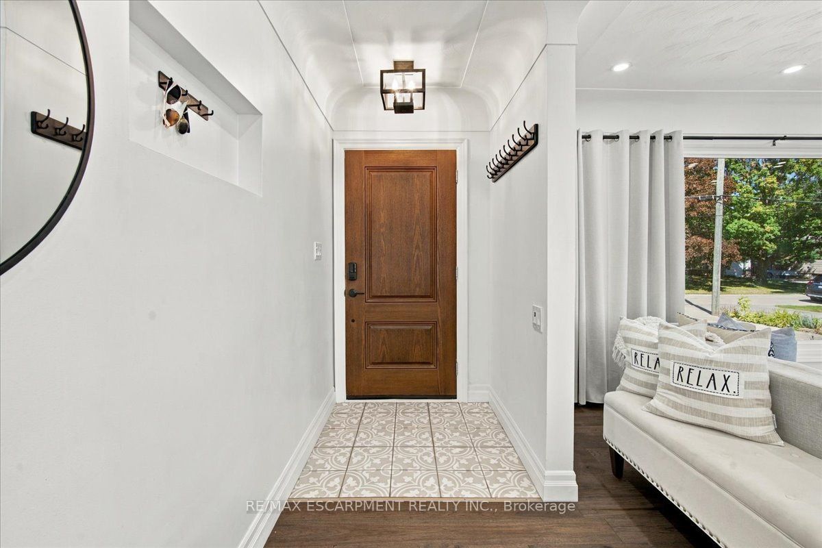 38 Enmore Avenue Property Photo 6