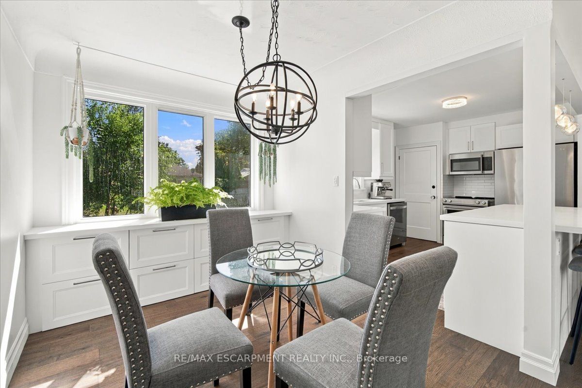 38 Enmore Avenue Property Photo 12