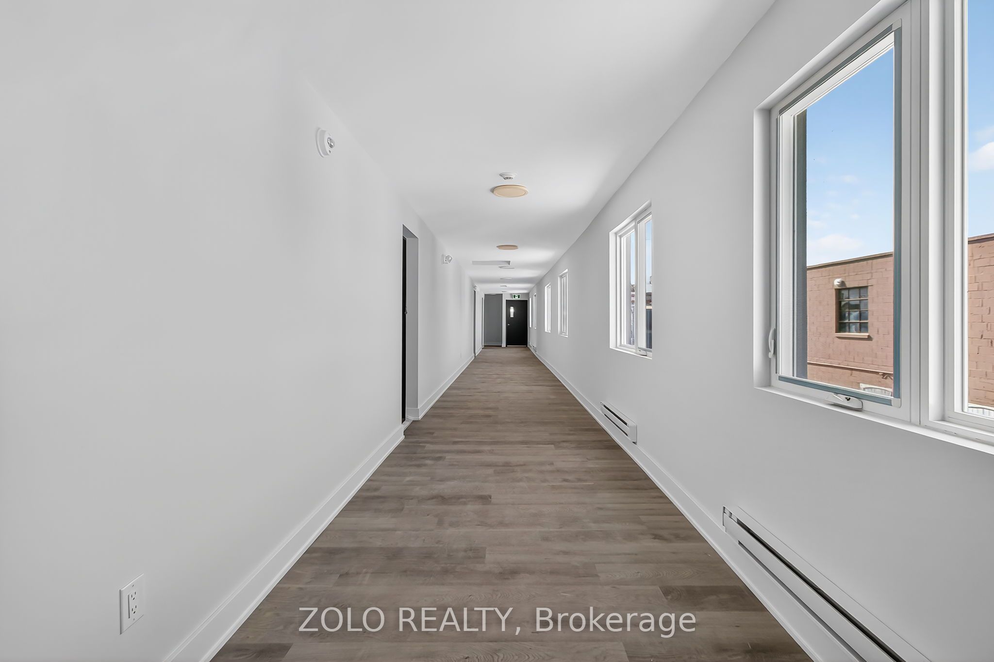 206 Wellington Street Unit # 8 Property Photo 2
