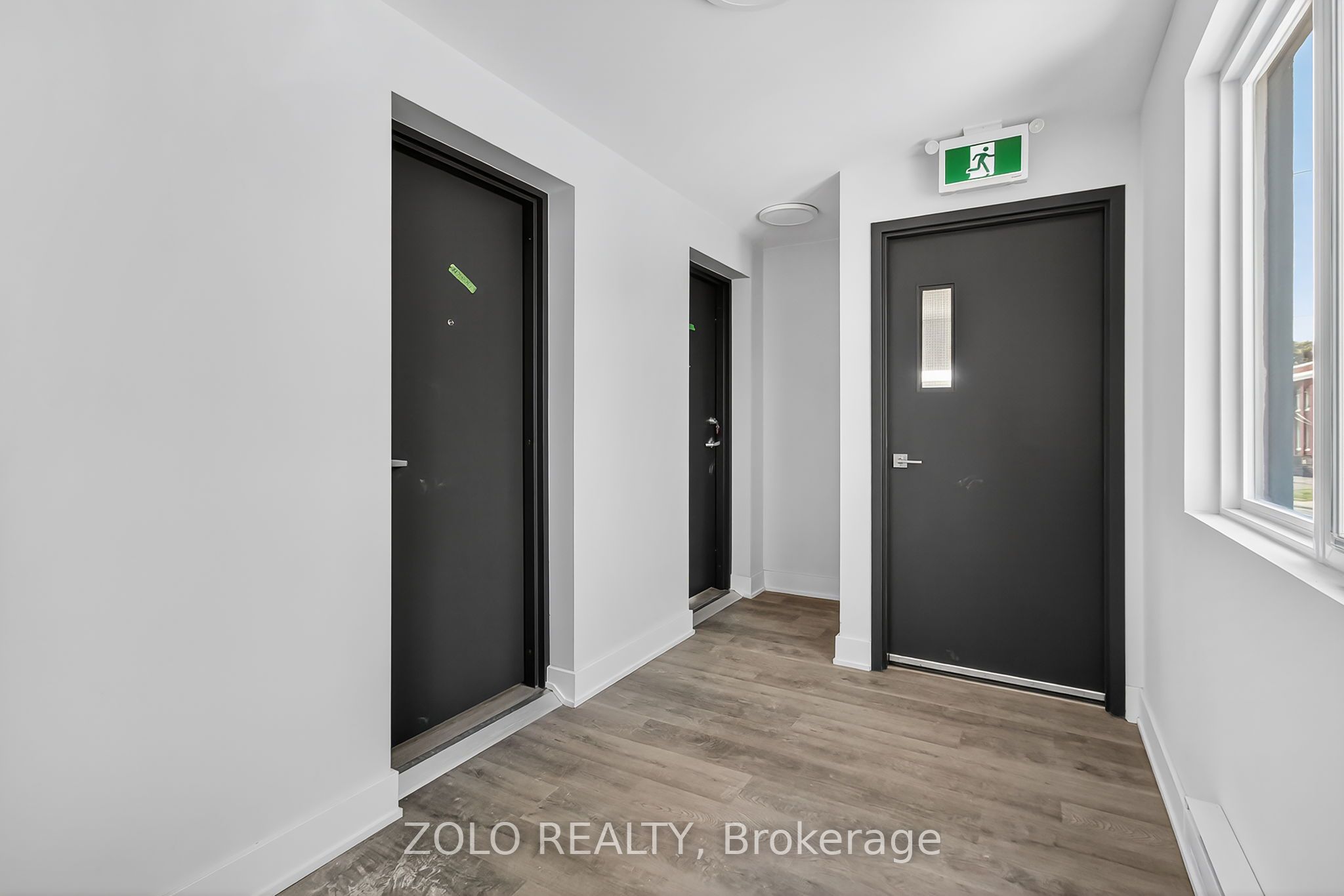 206 Wellington Street Unit # 8 Property Photo 4