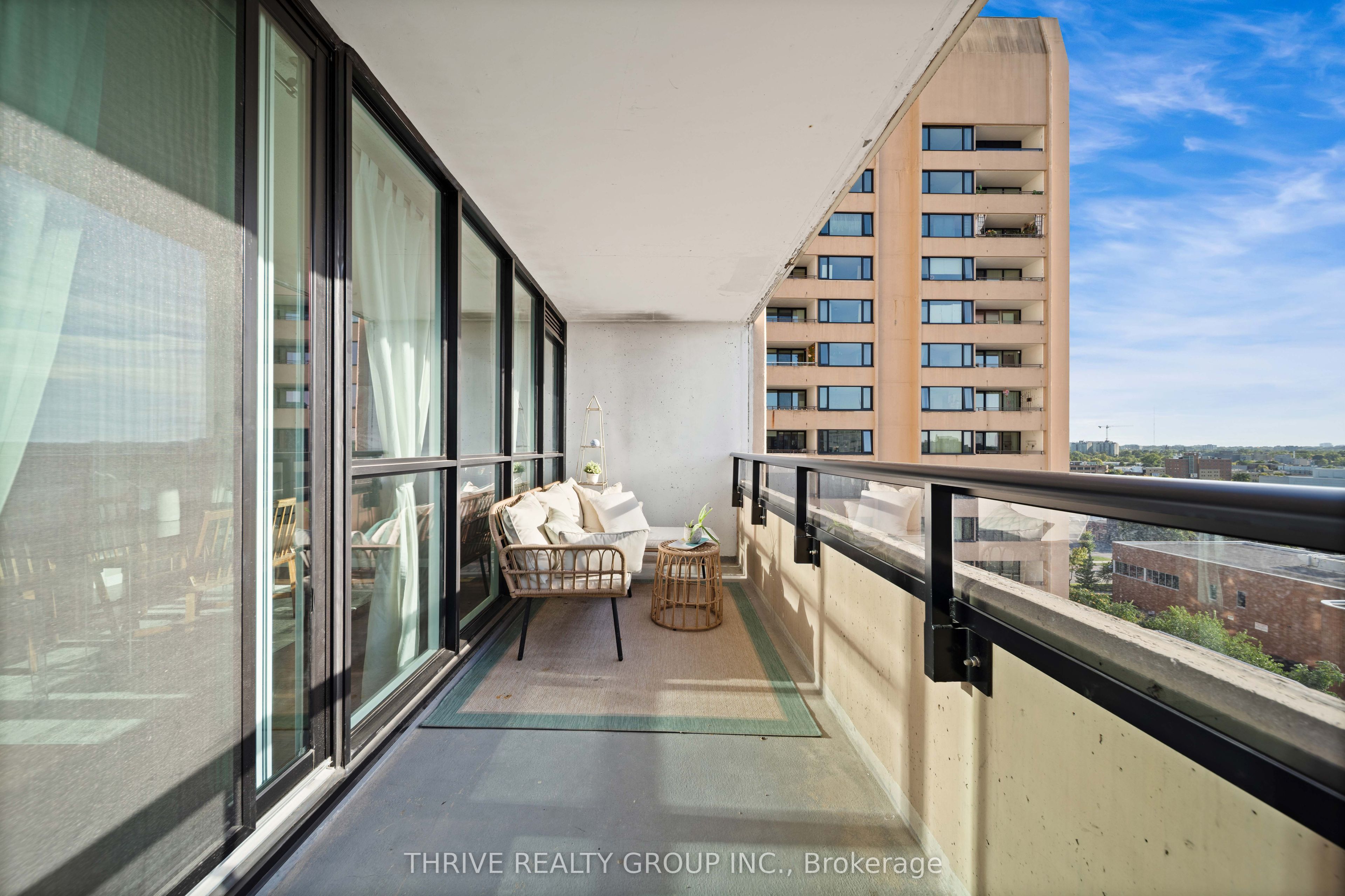 389 Dundas Street 904 Property Photo 24