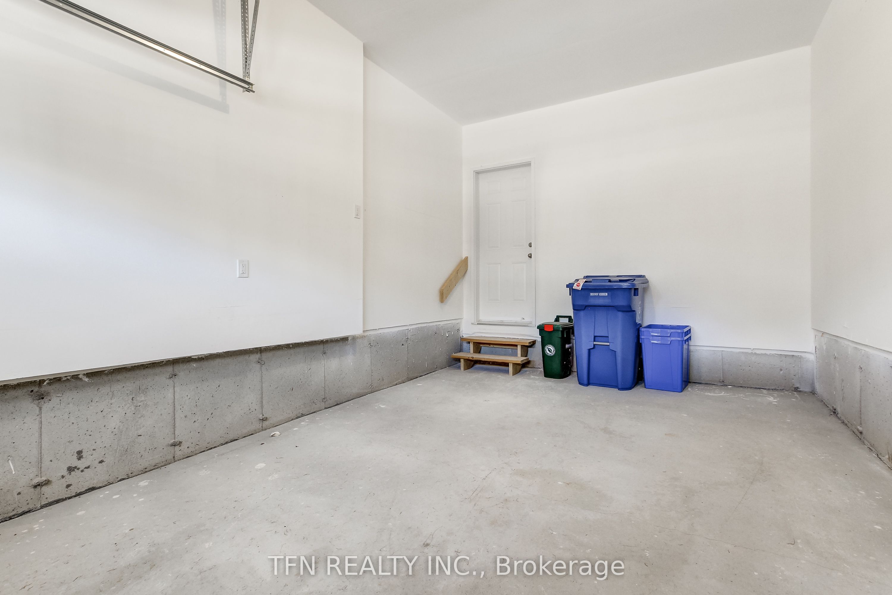 86 Mcgill Avenue Property Photo 5