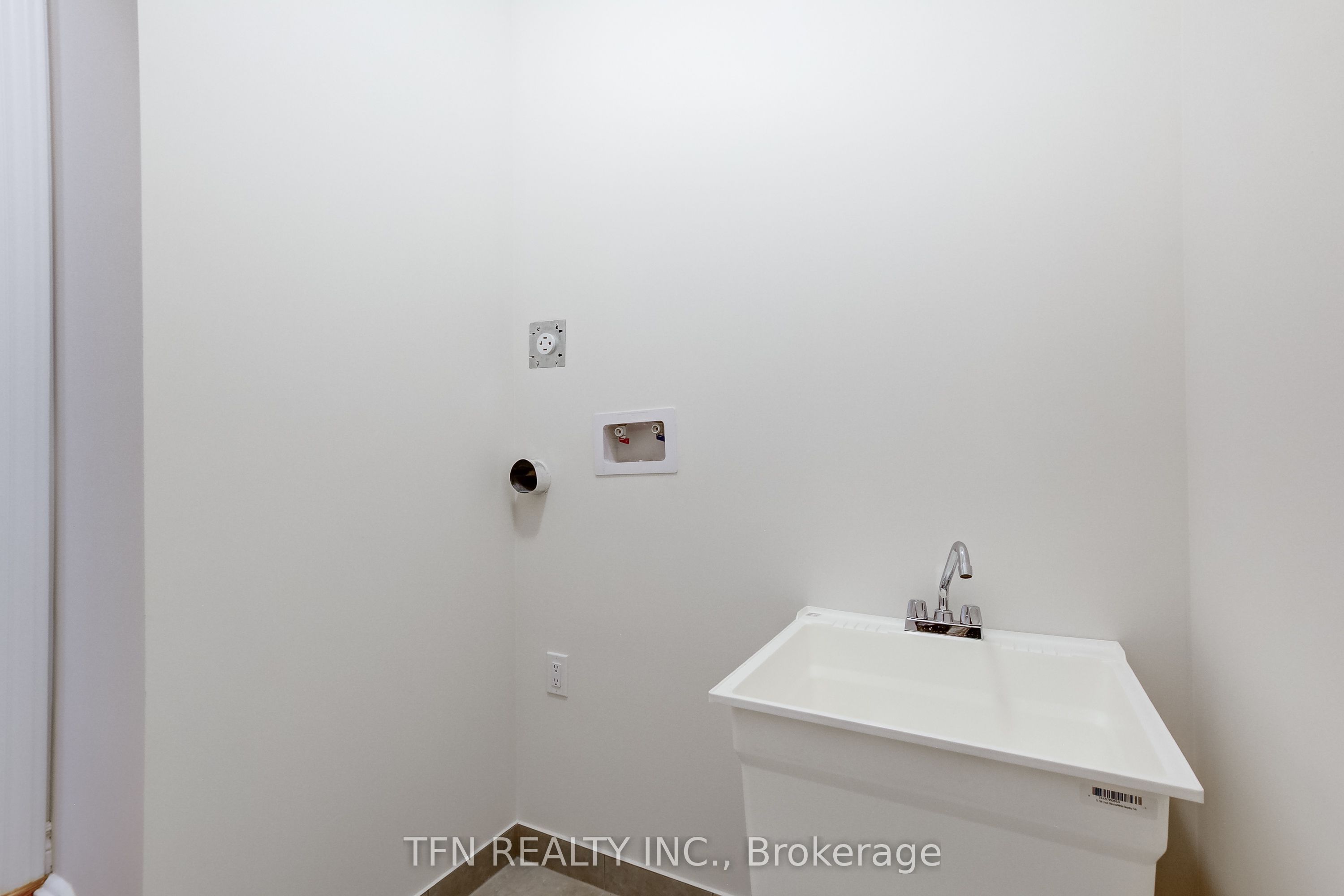 86 Mcgill Avenue Property Photo 24