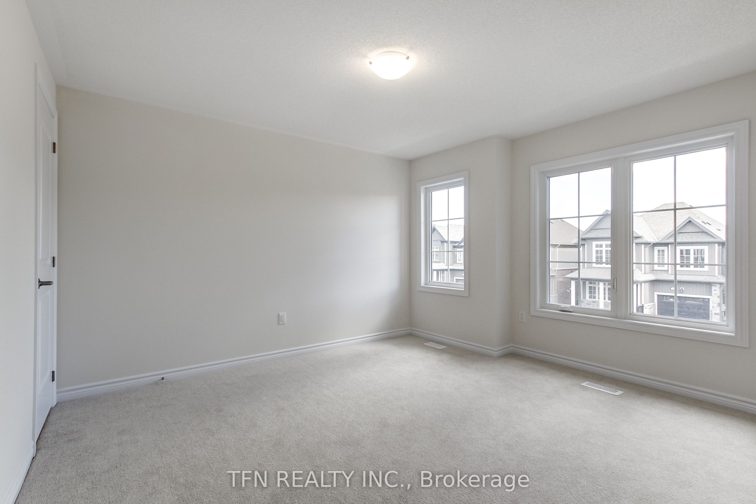 86 Mcgill Avenue Property Photo 29