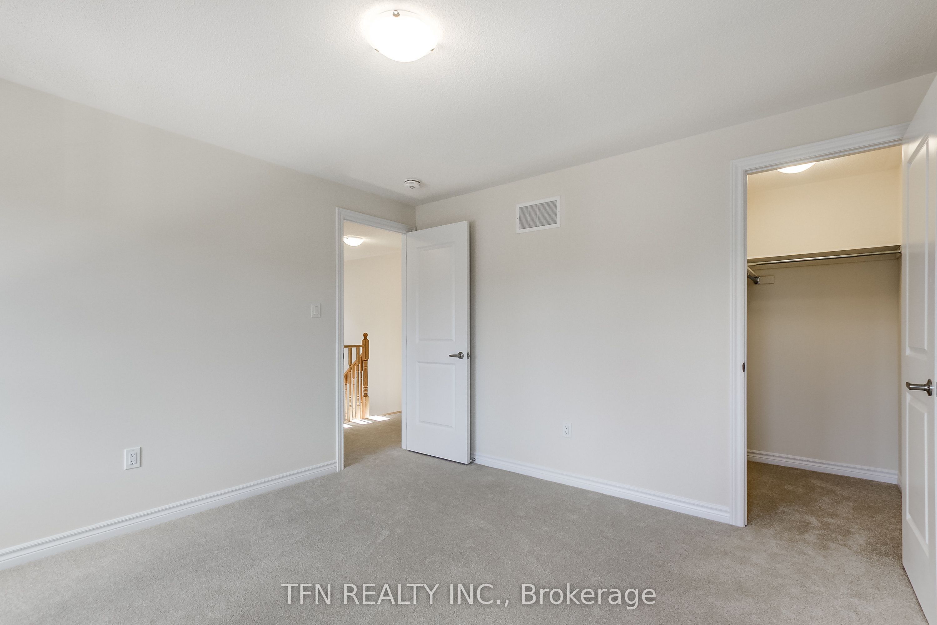 86 Mcgill Avenue Property Photo 31