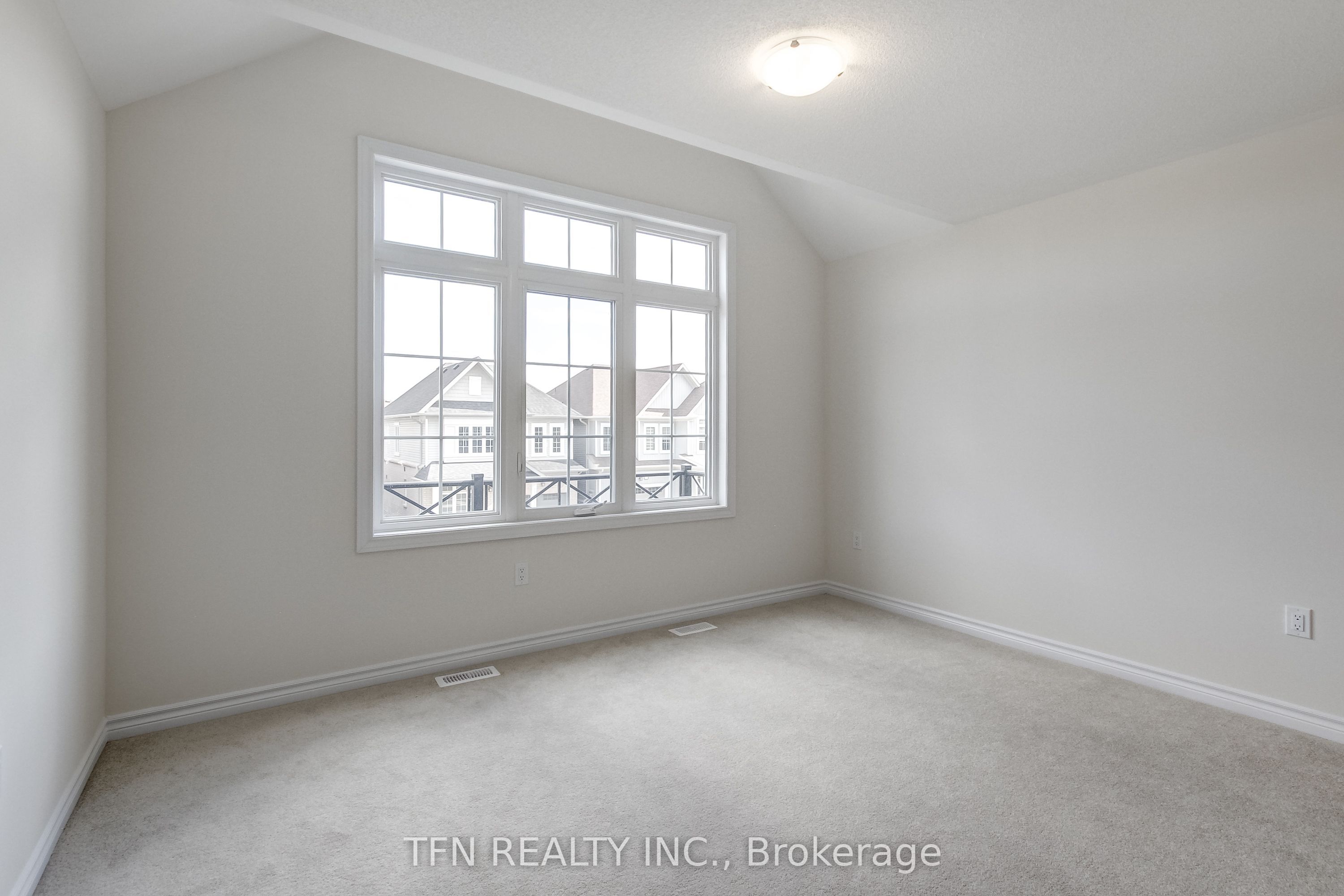 86 Mcgill Avenue Property Photo 32
