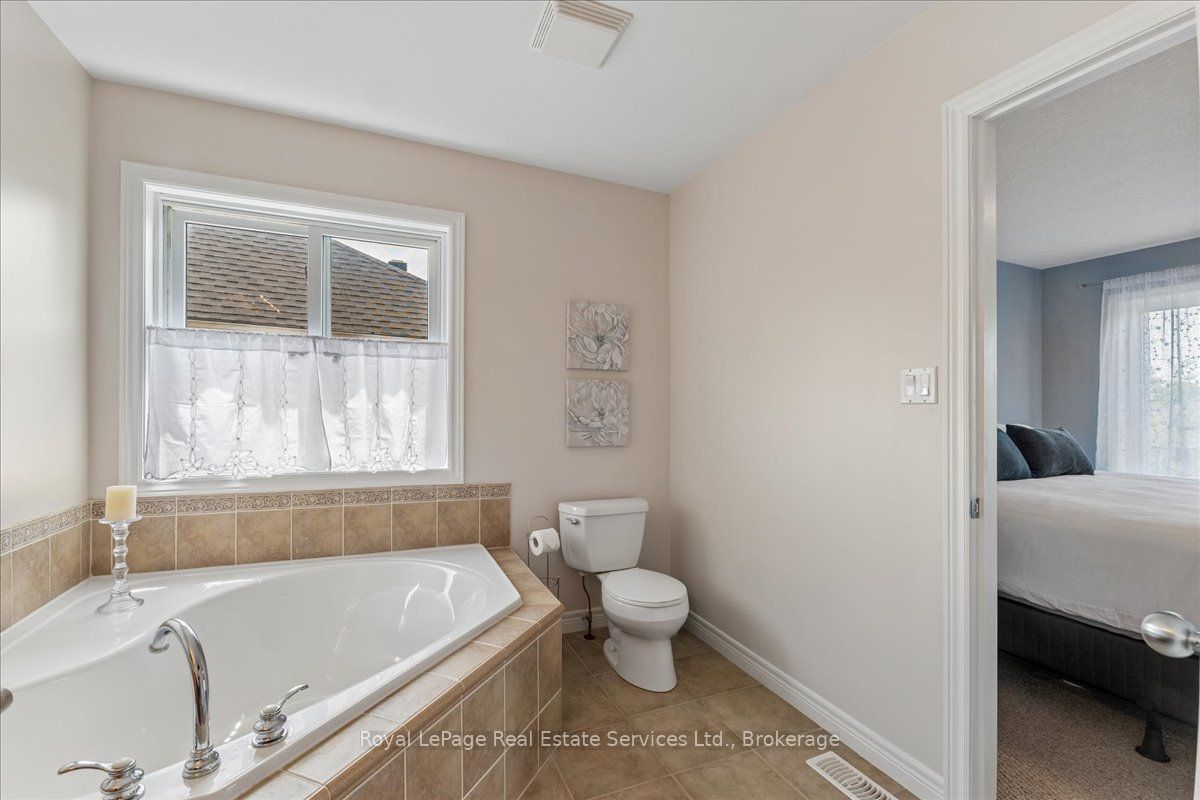 160 May Street Property Photo 25
