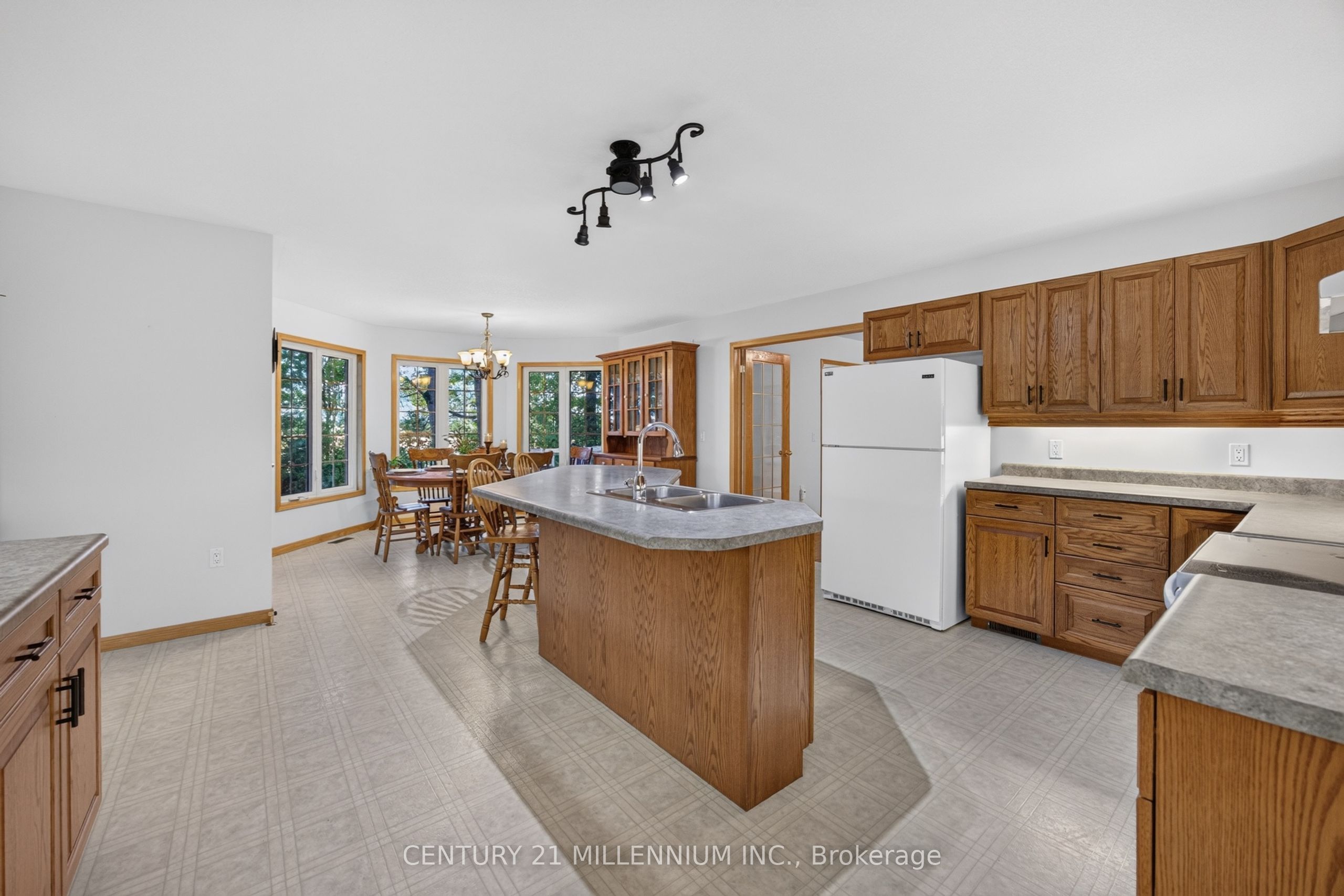 193496 Amaranth - East Luther Townline Property Photo 16