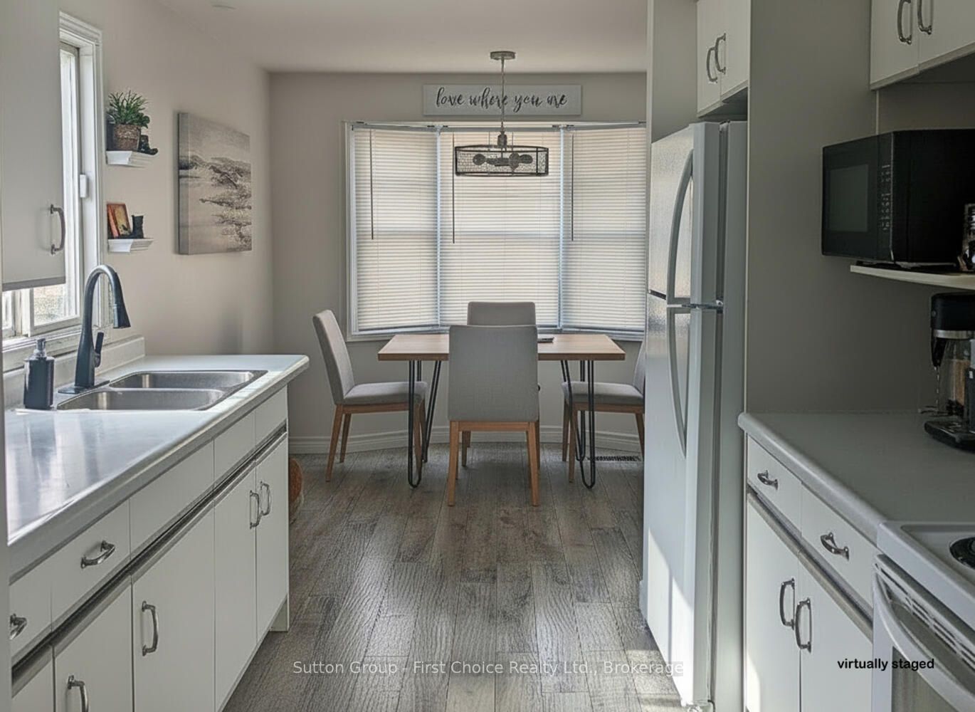 18 Moderwell Street Property Photo 3