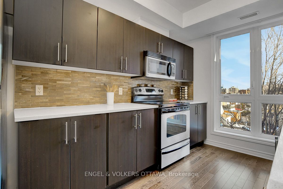 429 Kent Street 428 Property Photo 11