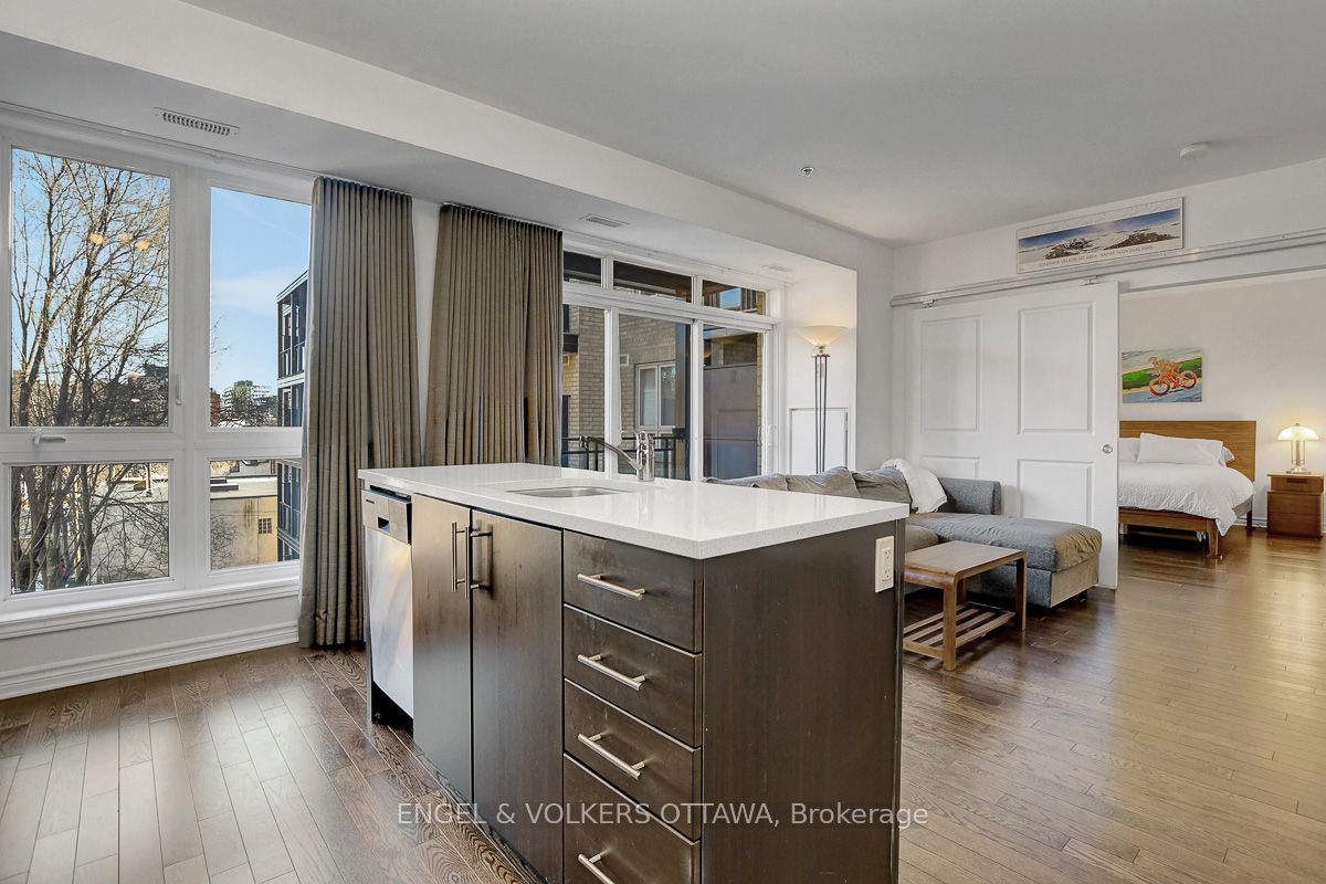 429 Kent Street 428 Property Photo 12