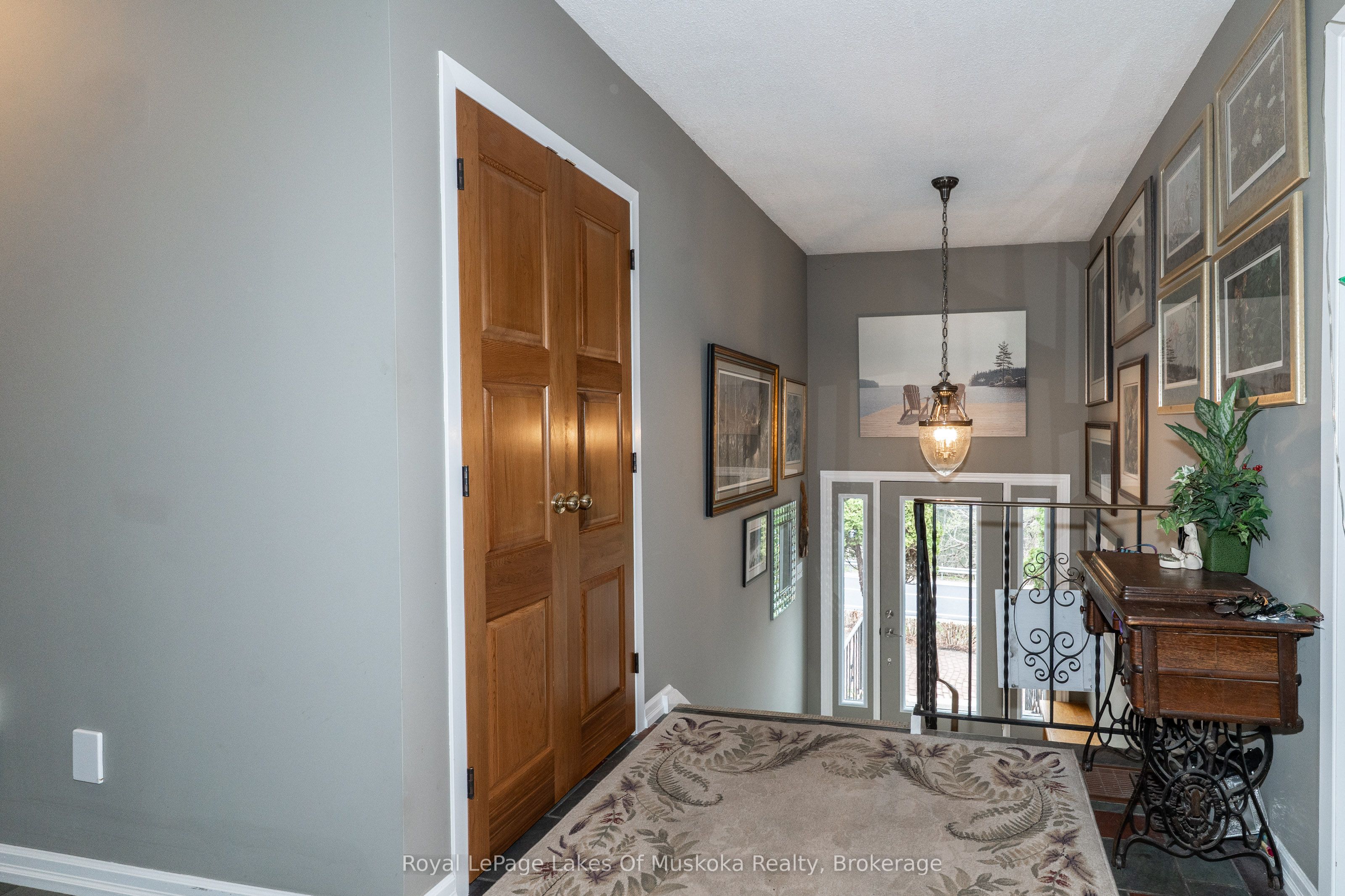 183 Santas Village Road Property Photo 10