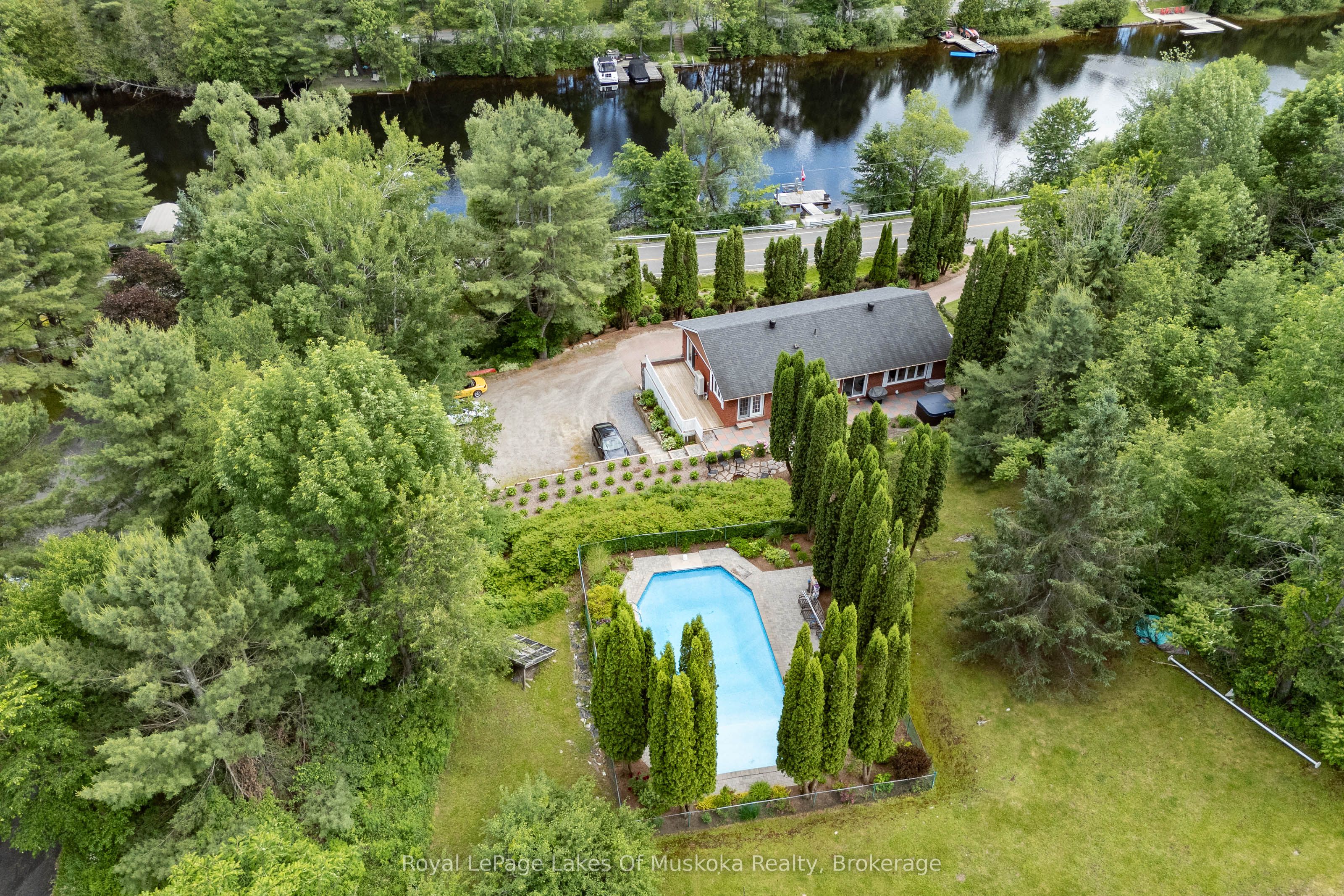 183 Santas Village Road Property Photo 47