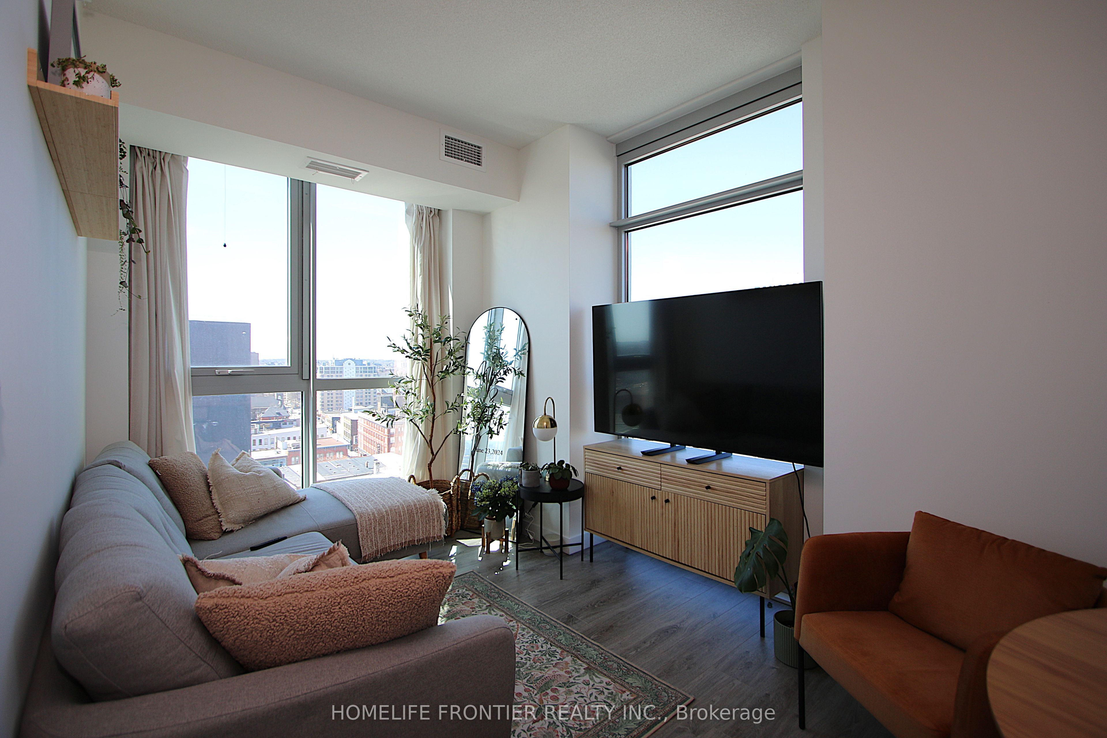 60 Frederick Street 1209 Property Photo 5