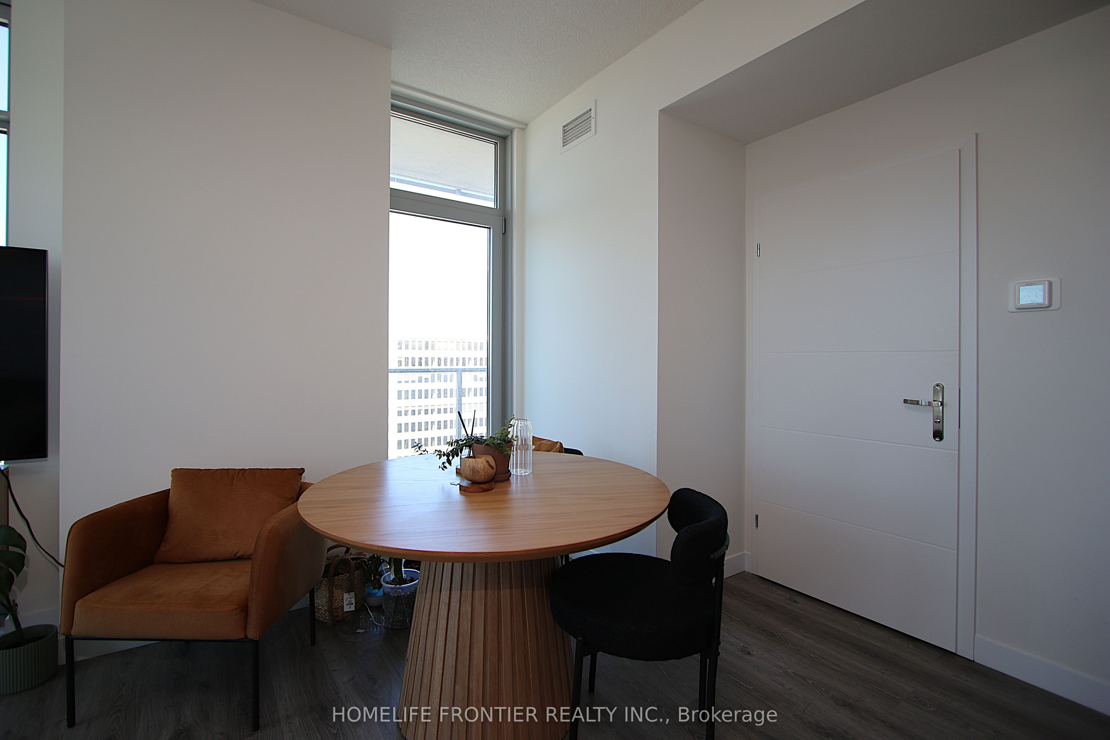 60 Frederick Street 1209 Property Photo 6