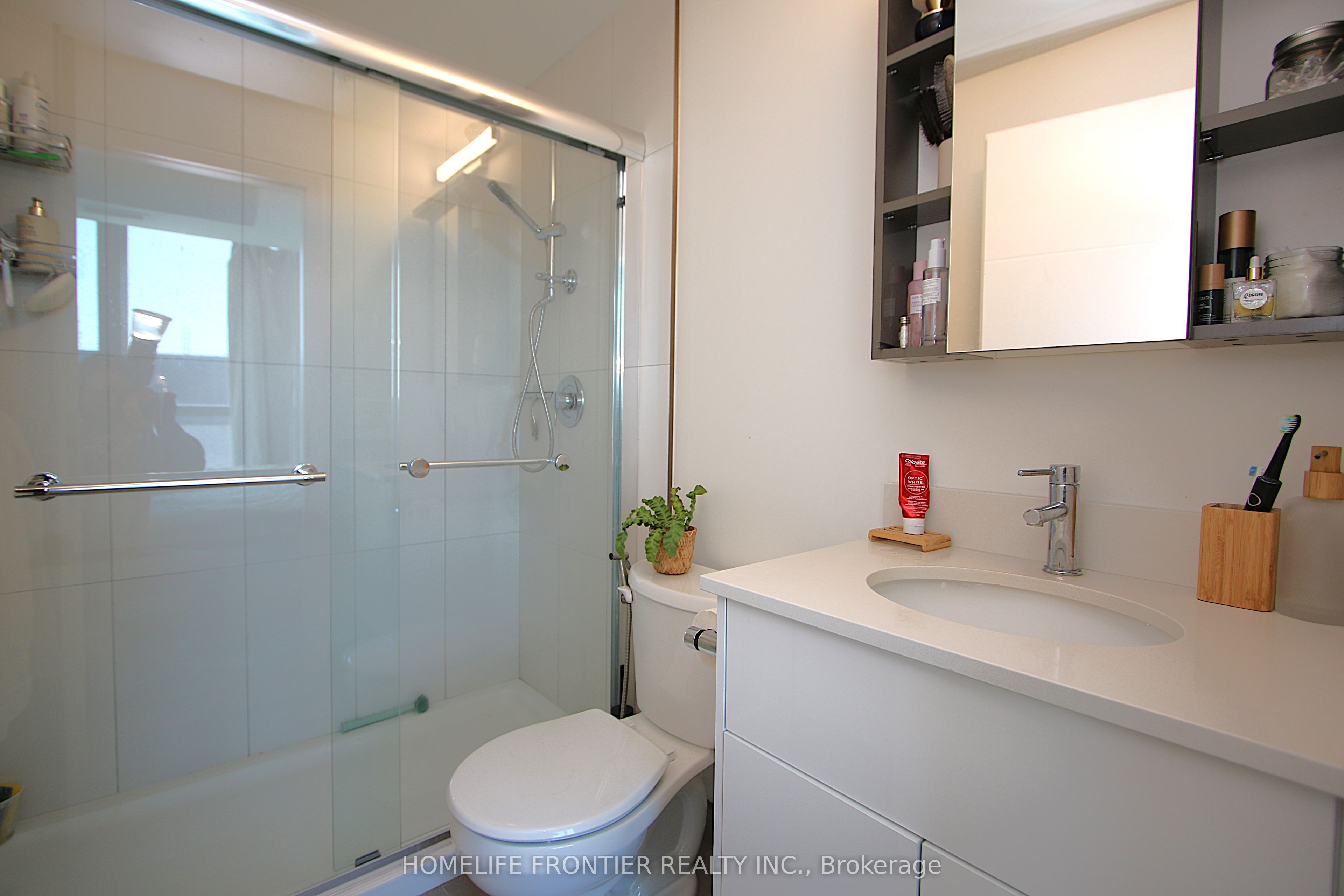 60 Frederick Street 1209 Property Photo 9