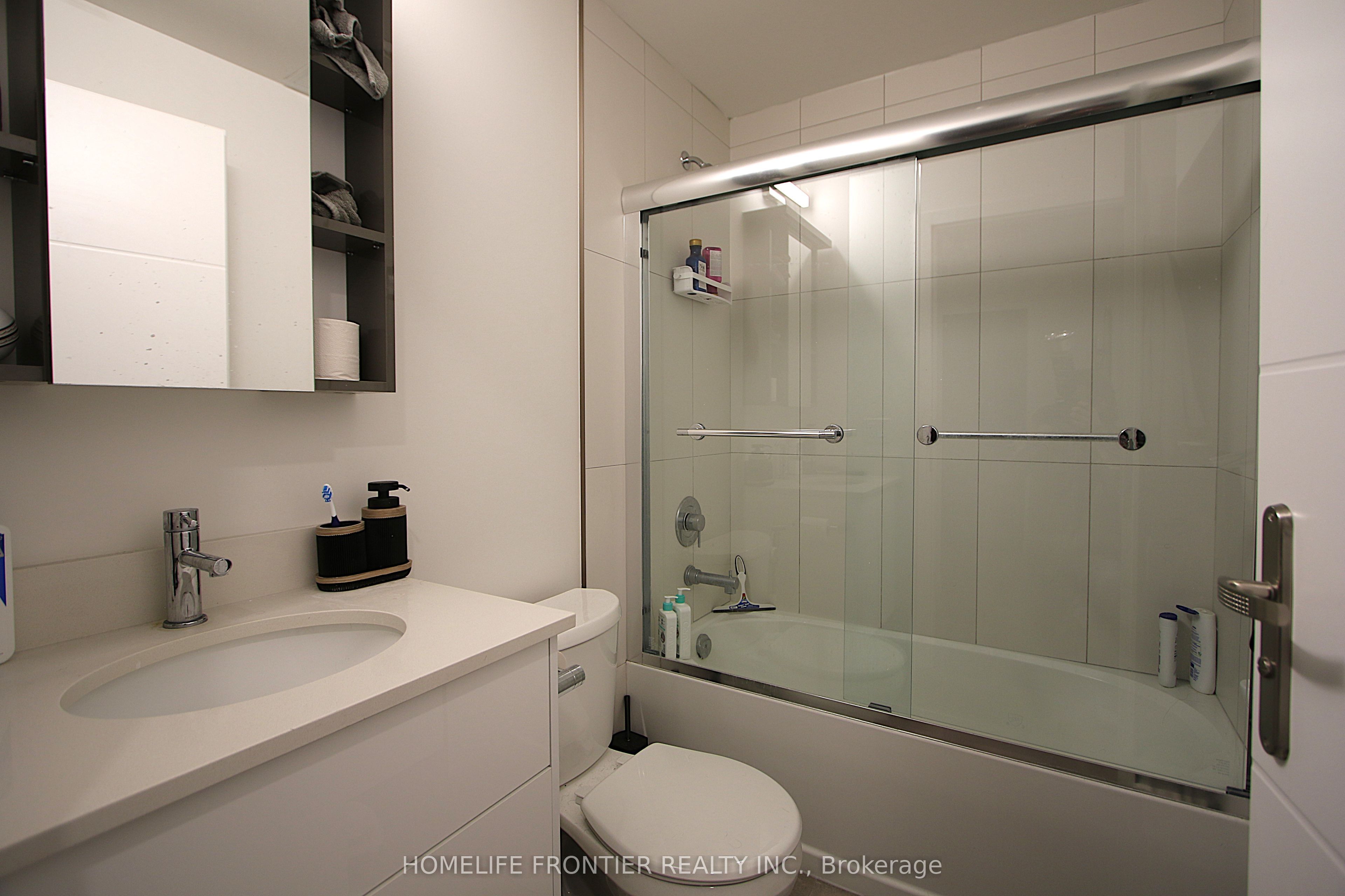 60 Frederick Street 1209 Property Photo 11