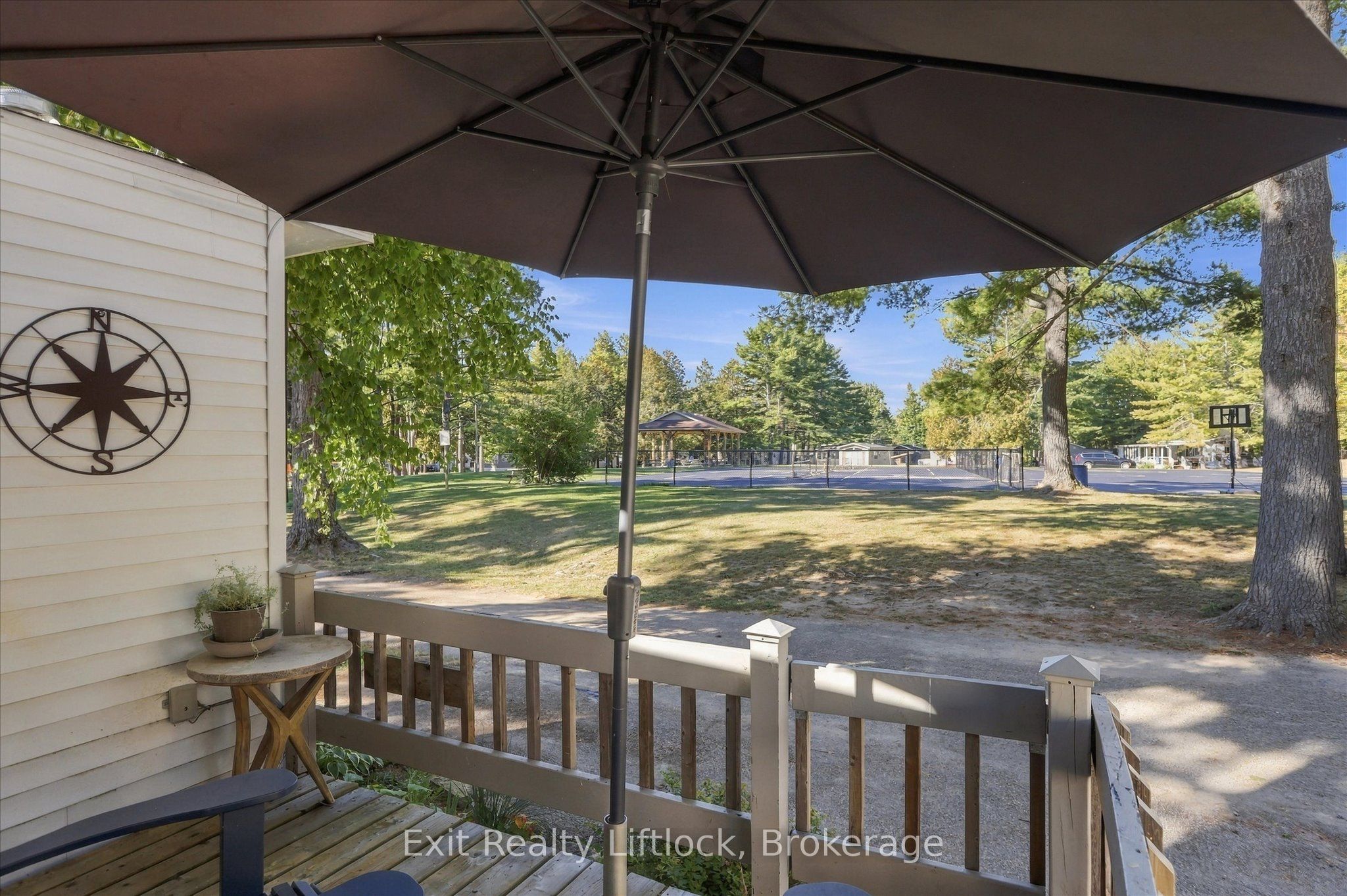 2560 Westview Road (166 Whispering Pines) Property Photo 17