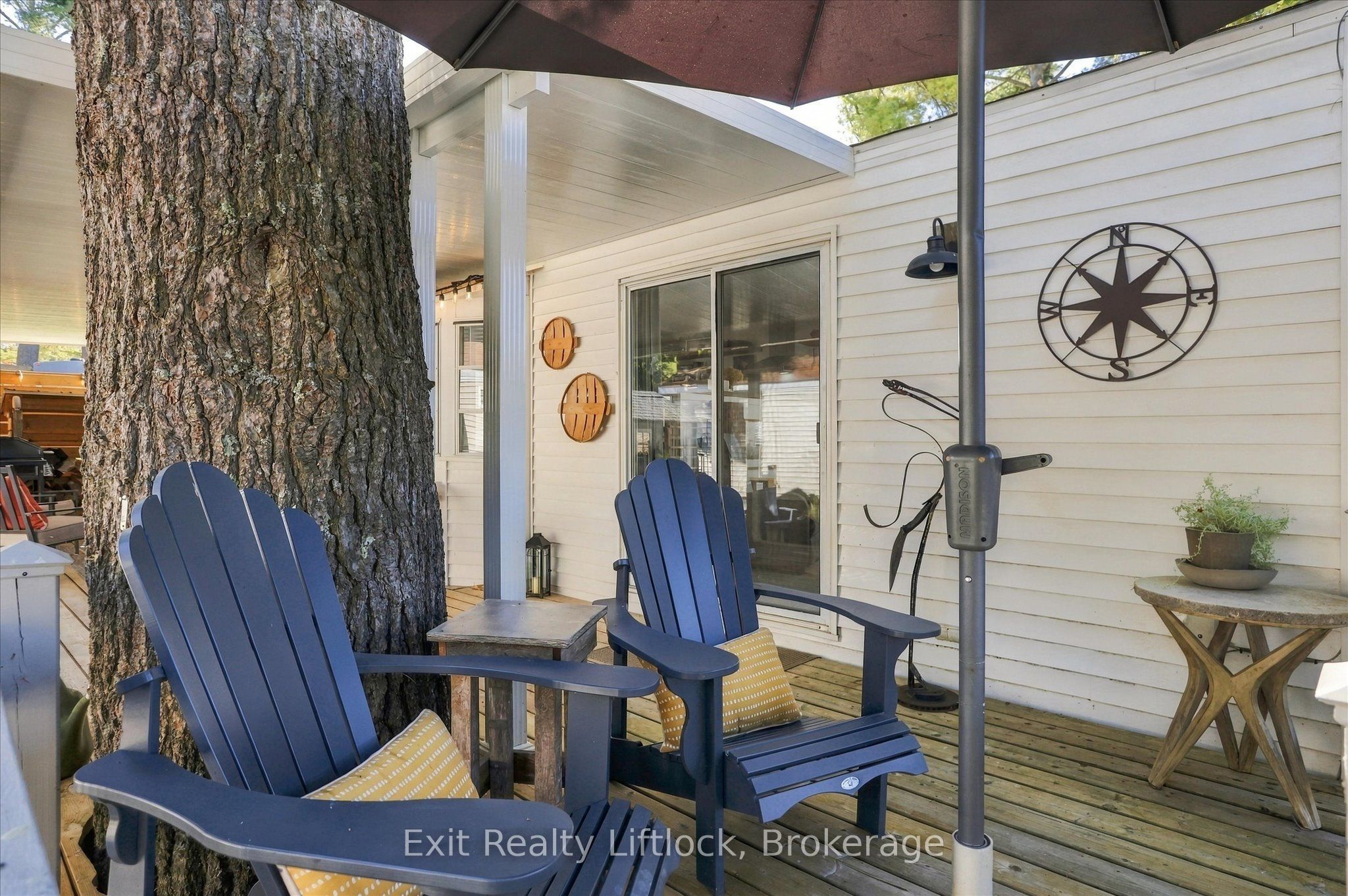 2560 Westview Road (166 Whispering Pines) Property Photo 18