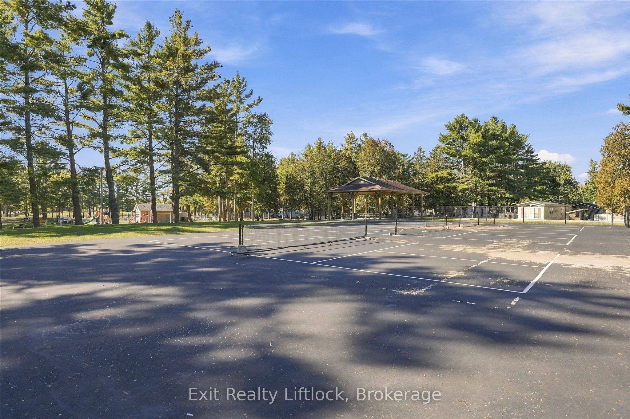 2560 Westview Road (166 Whispering Pines) Property Photo 33