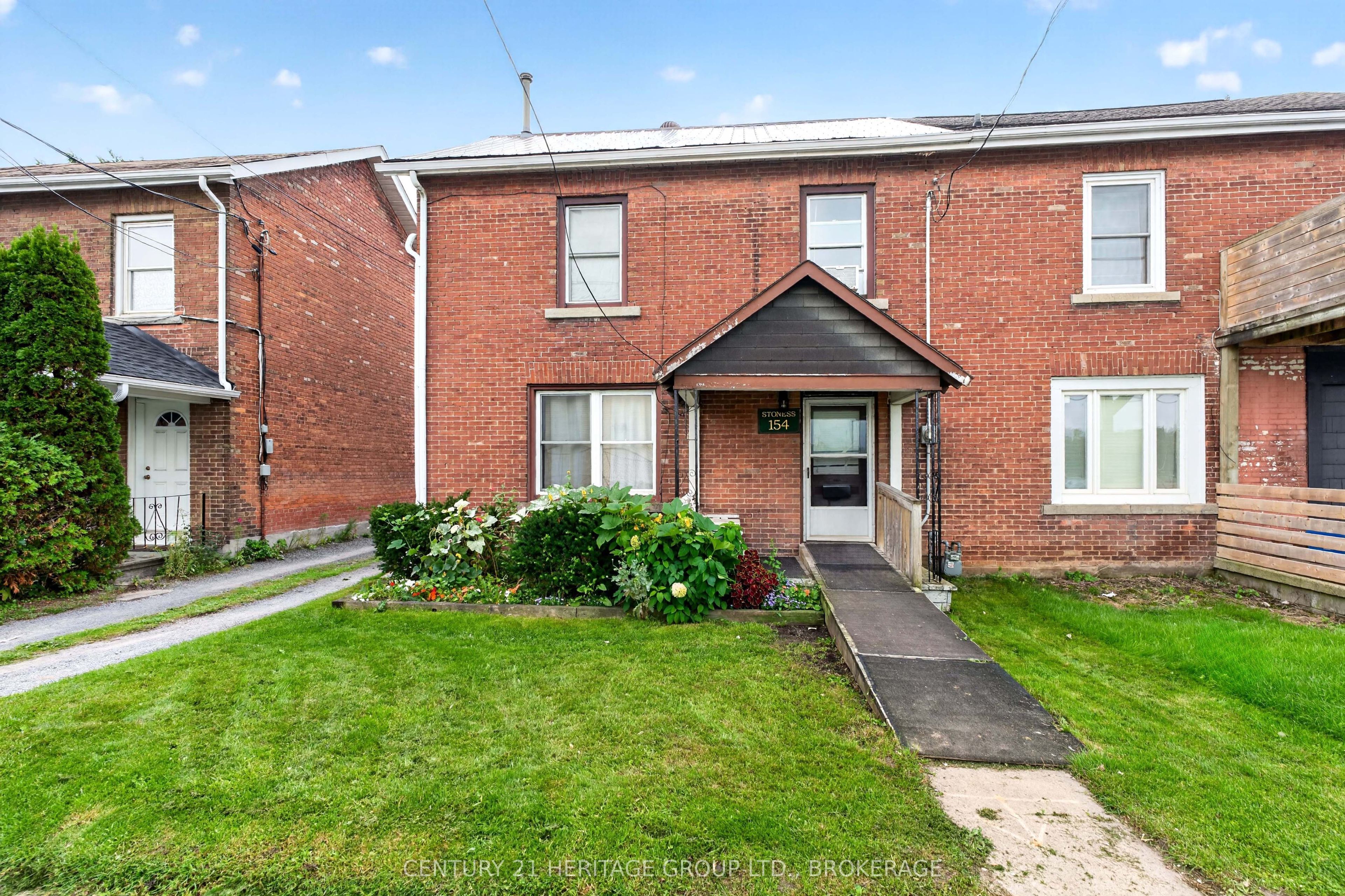 154 Stephen Street Property Photo 1