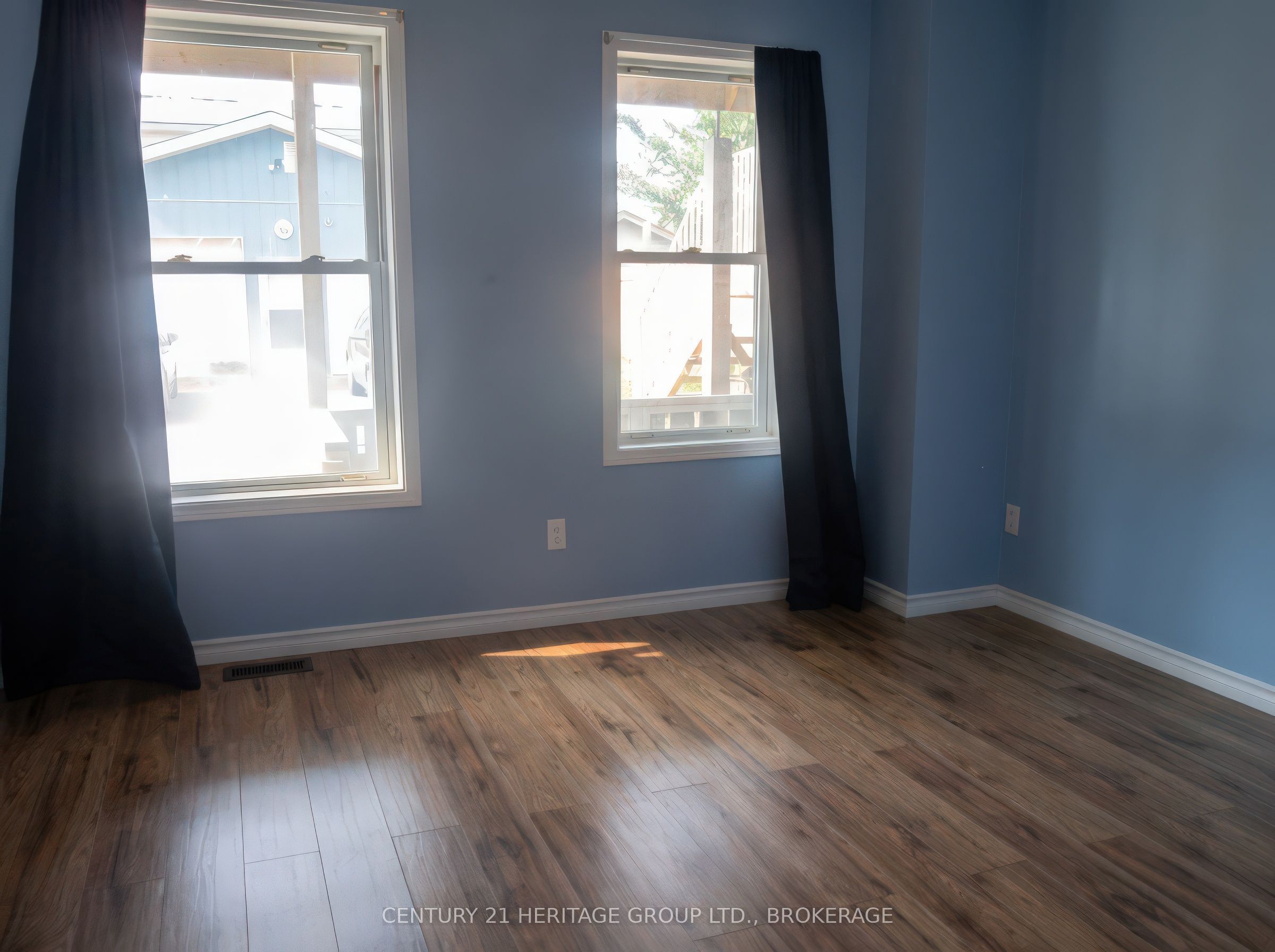 154 Stephen Street Property Photo 3
