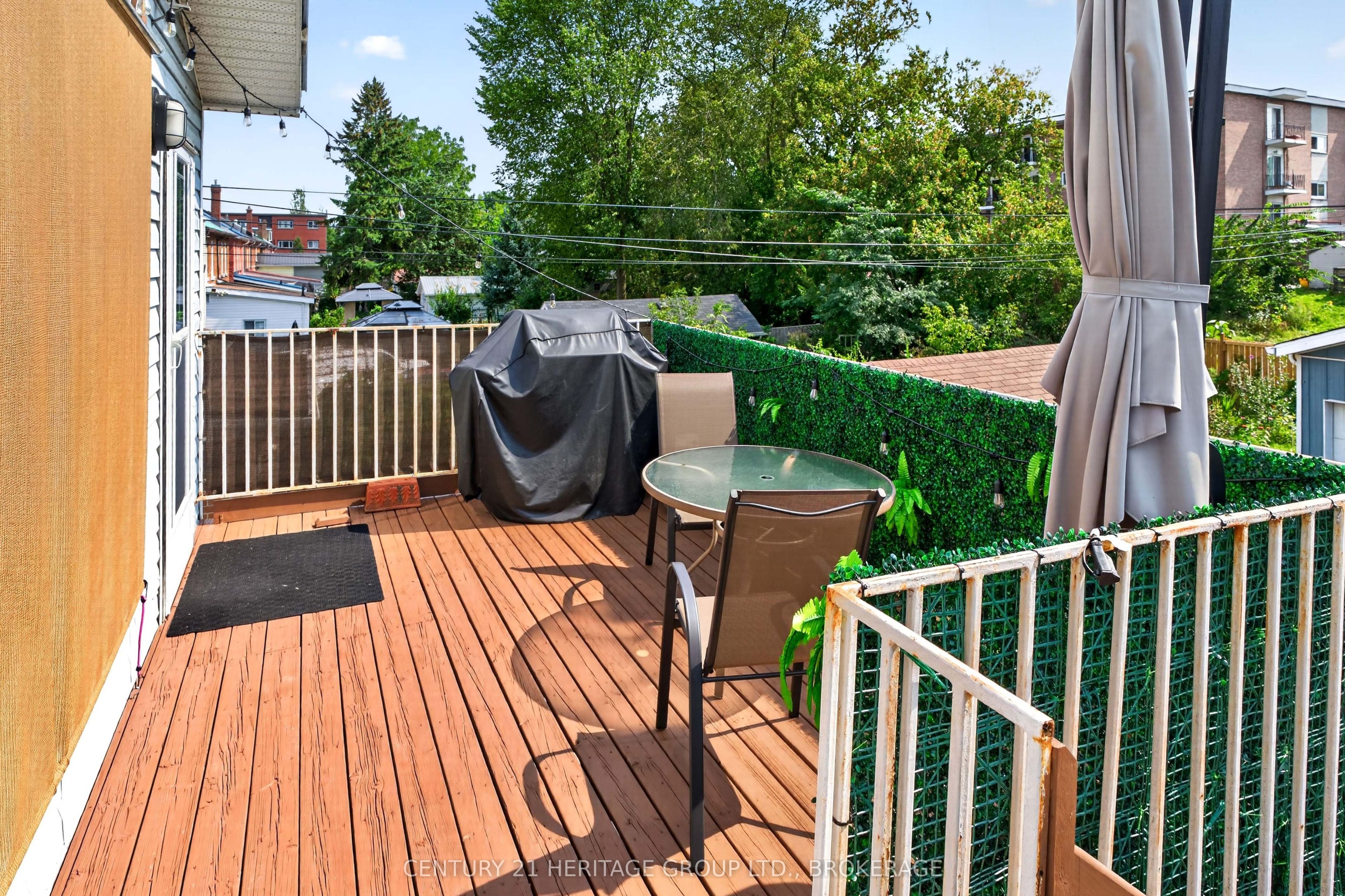 154 Stephen Street Property Photo 15