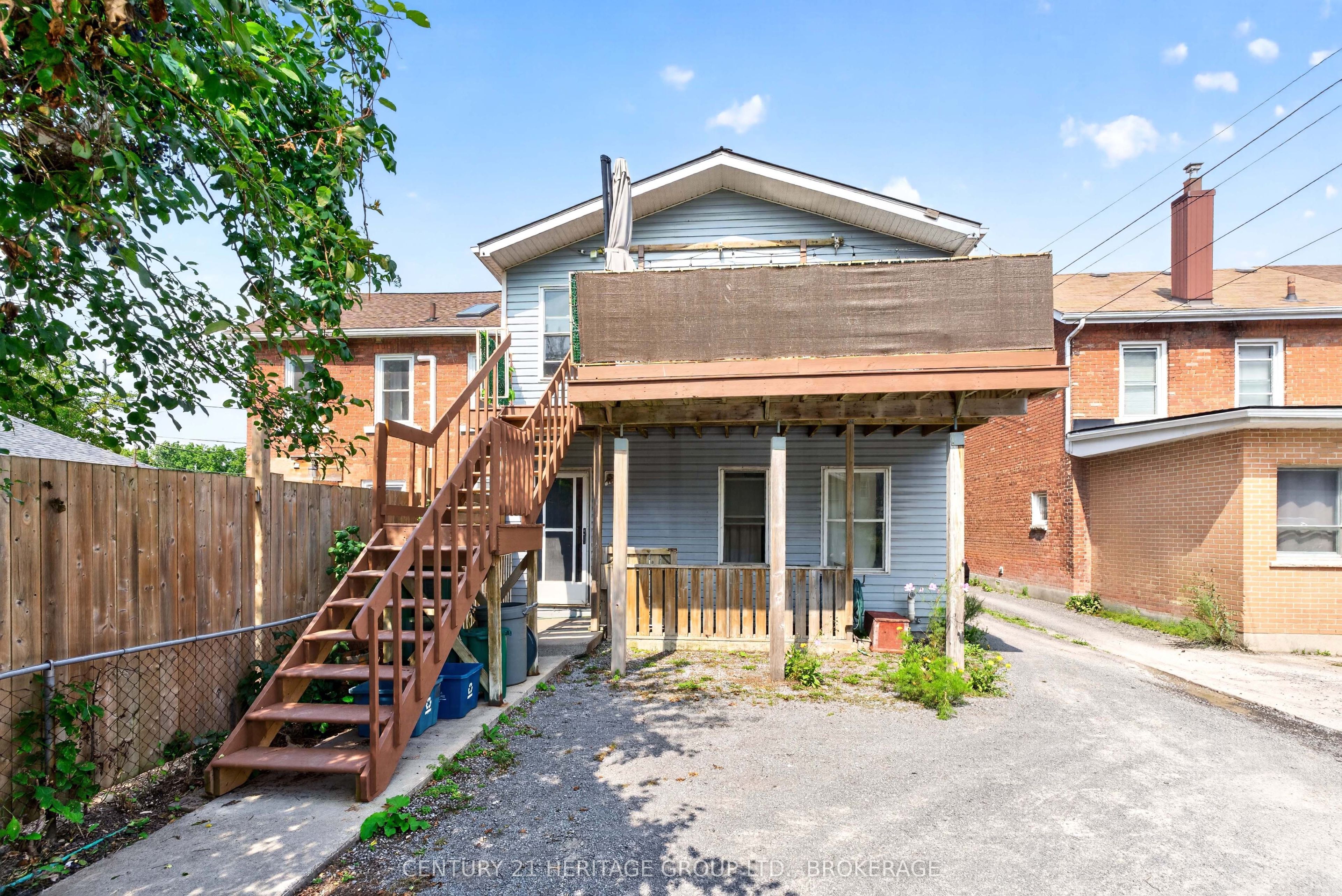 154 Stephen Street Property Photo 17