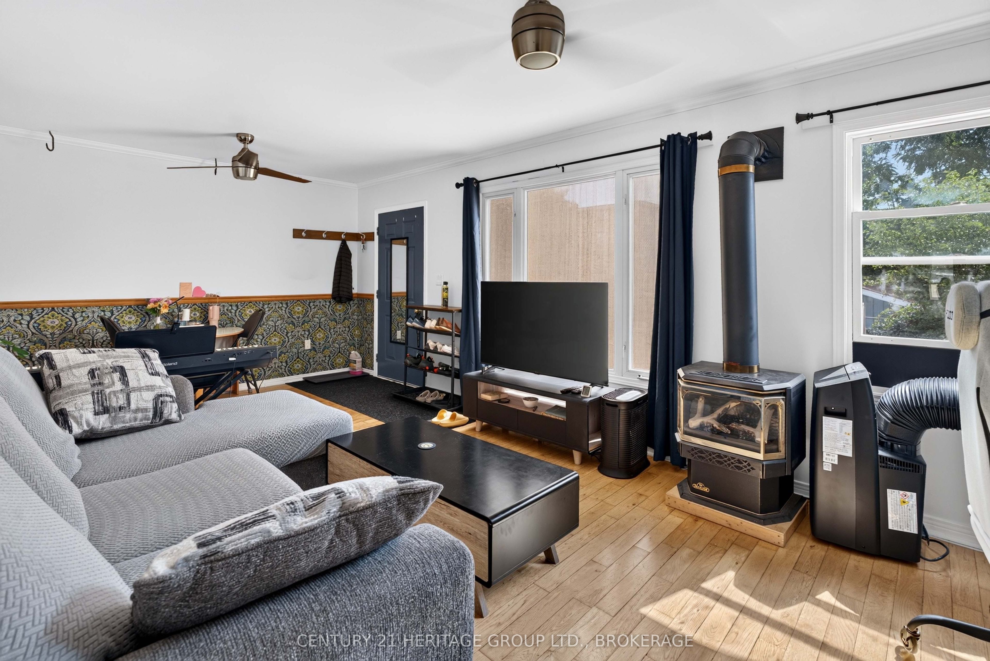 154 Stephen Street Property Photo 19