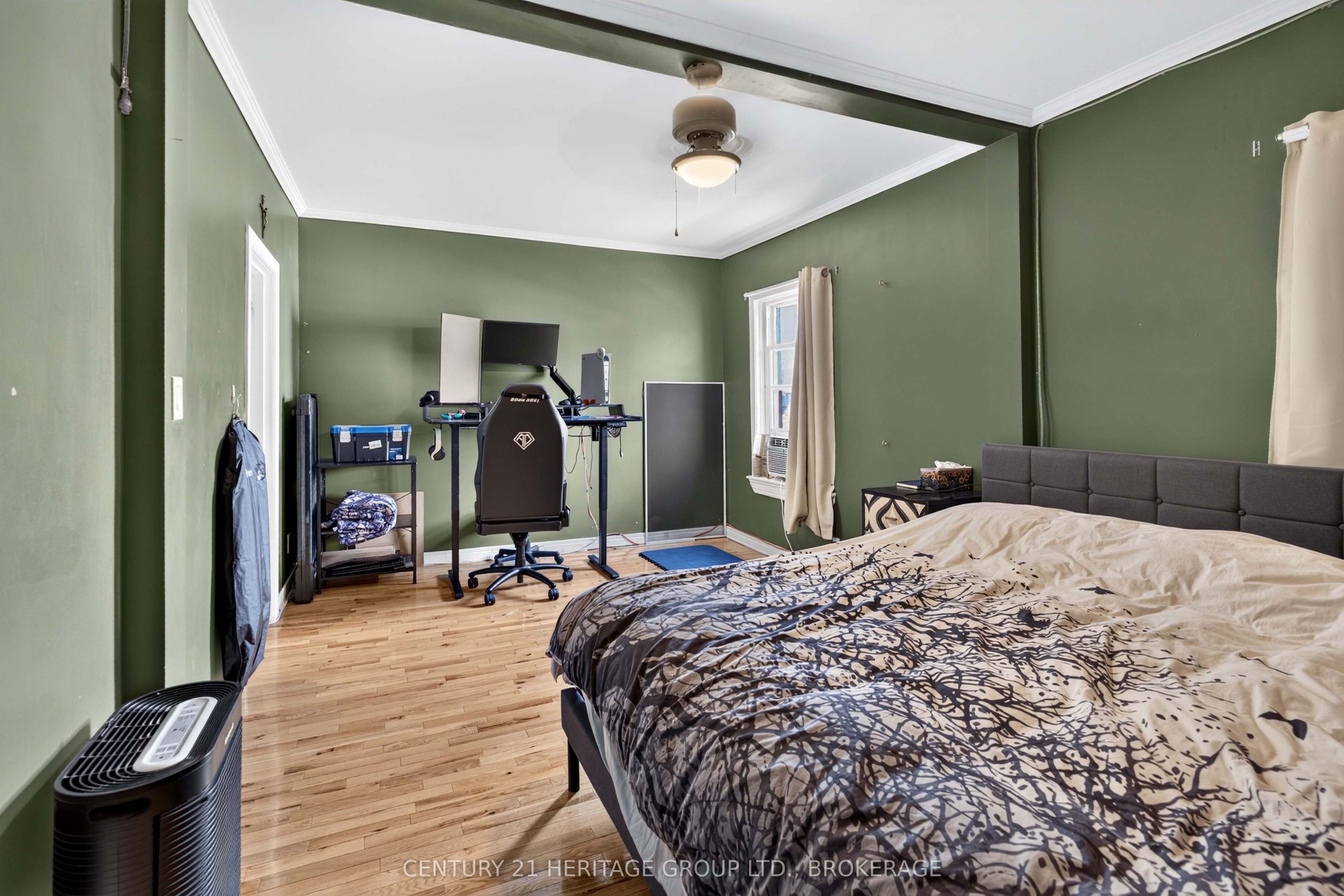 154 Stephen Street Property Photo 23