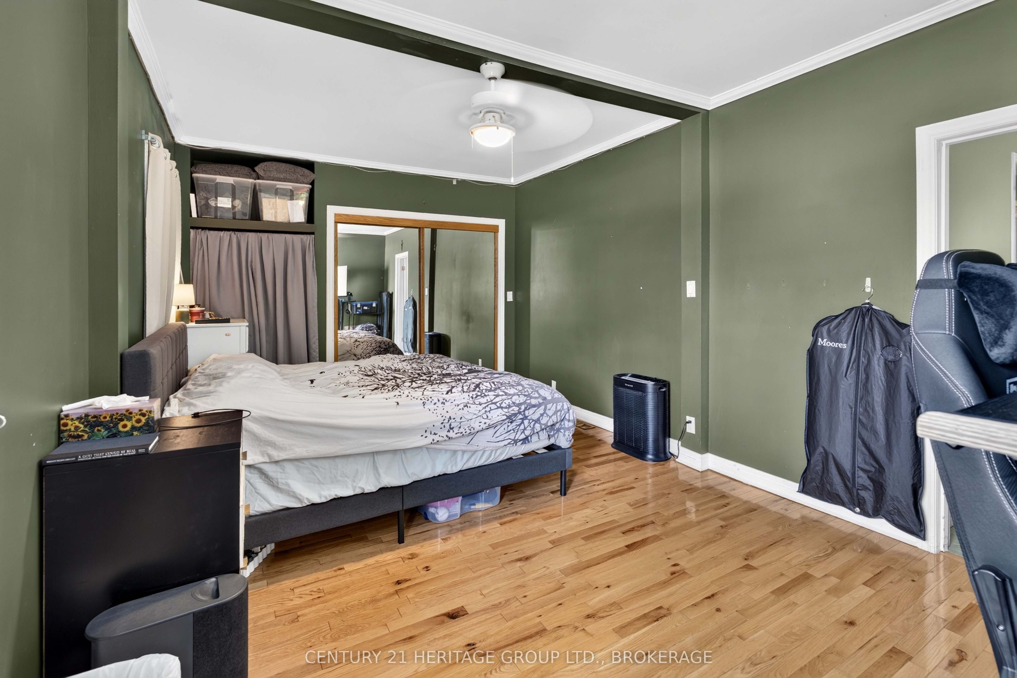 154 Stephen Street Property Photo 24