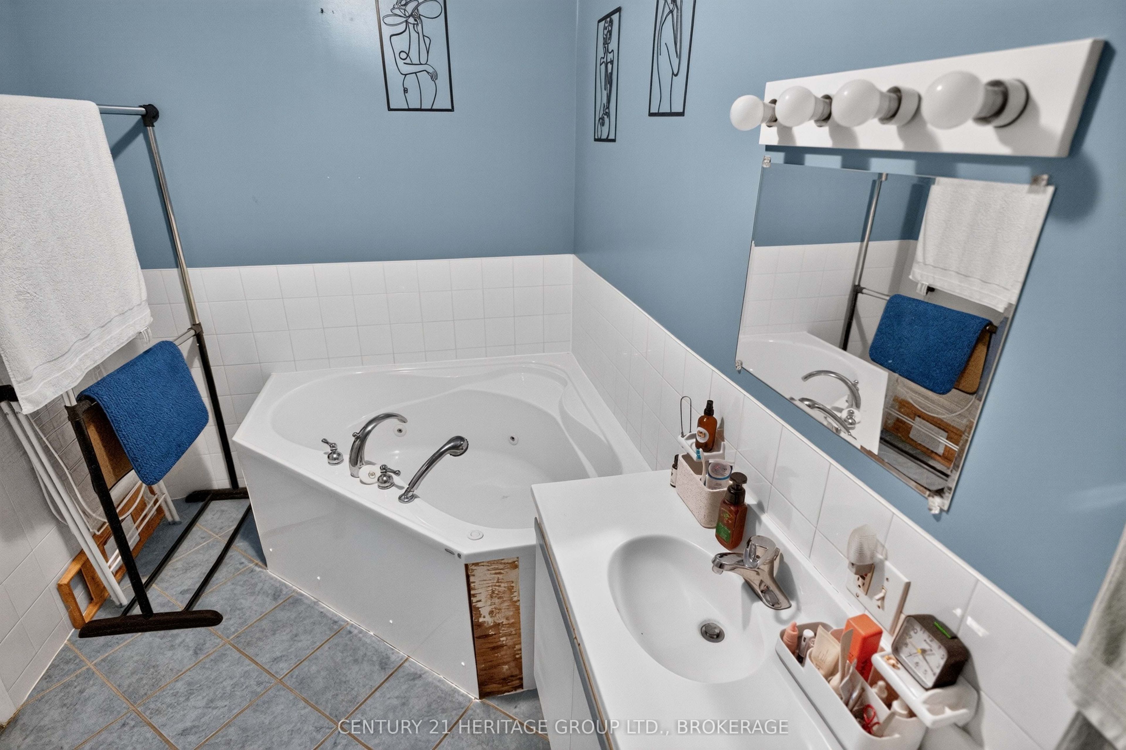 154 Stephen Street Property Photo 26