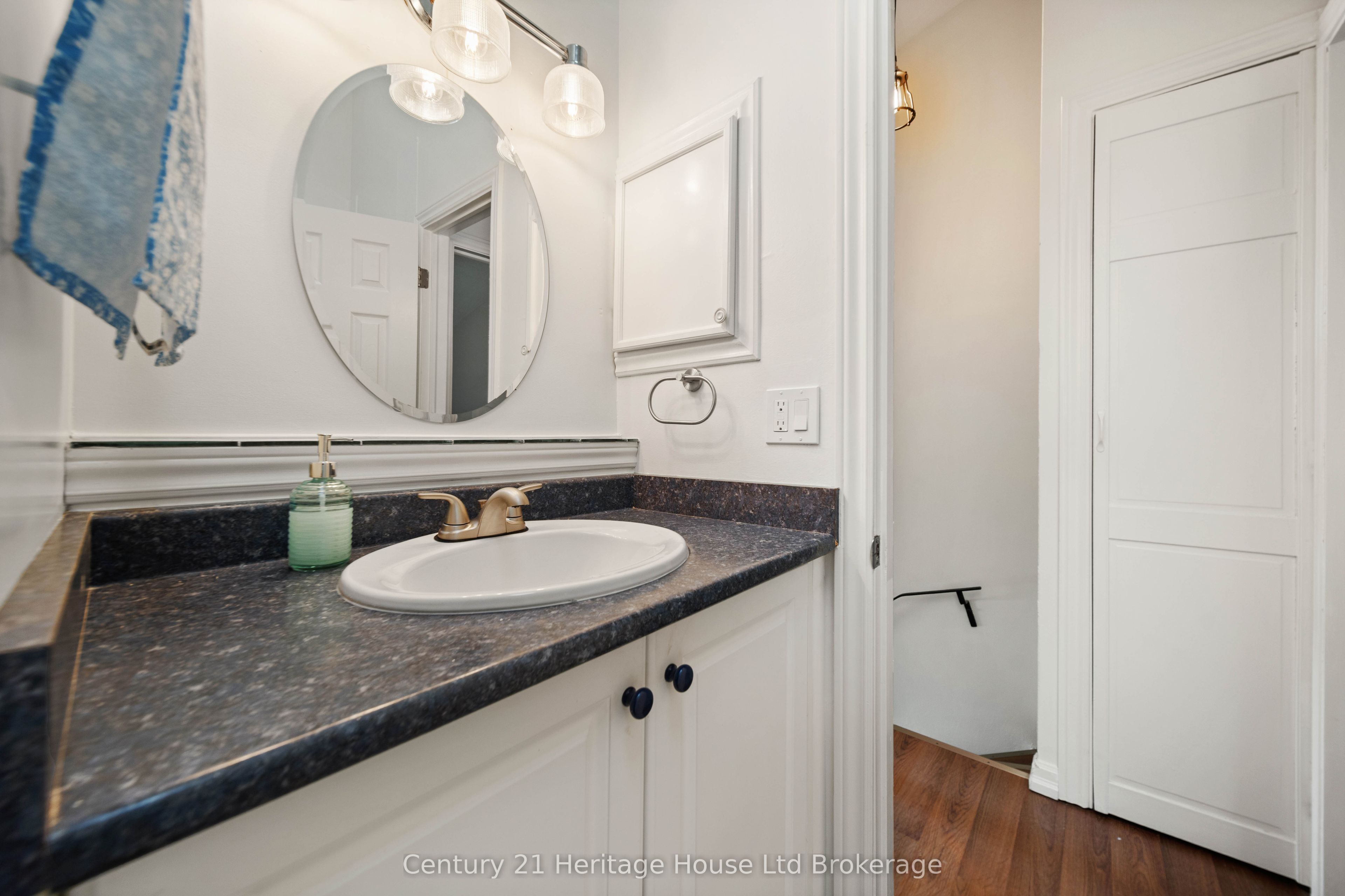1090 Kipps Lane 130 Property Photo 17