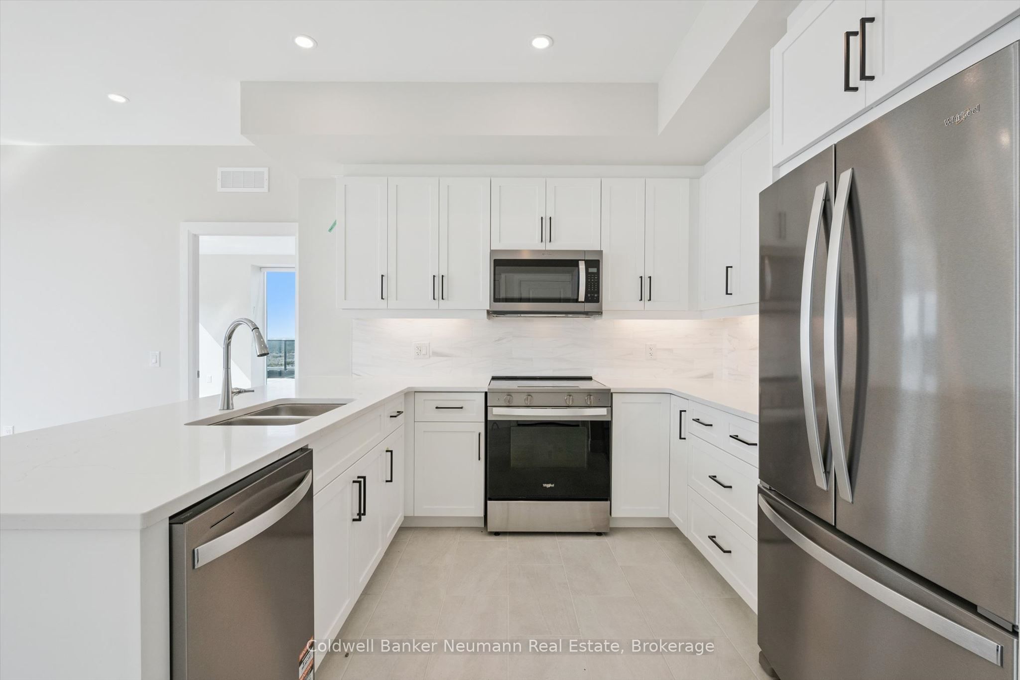 1882 Gordon Street 804 Property Photo 12