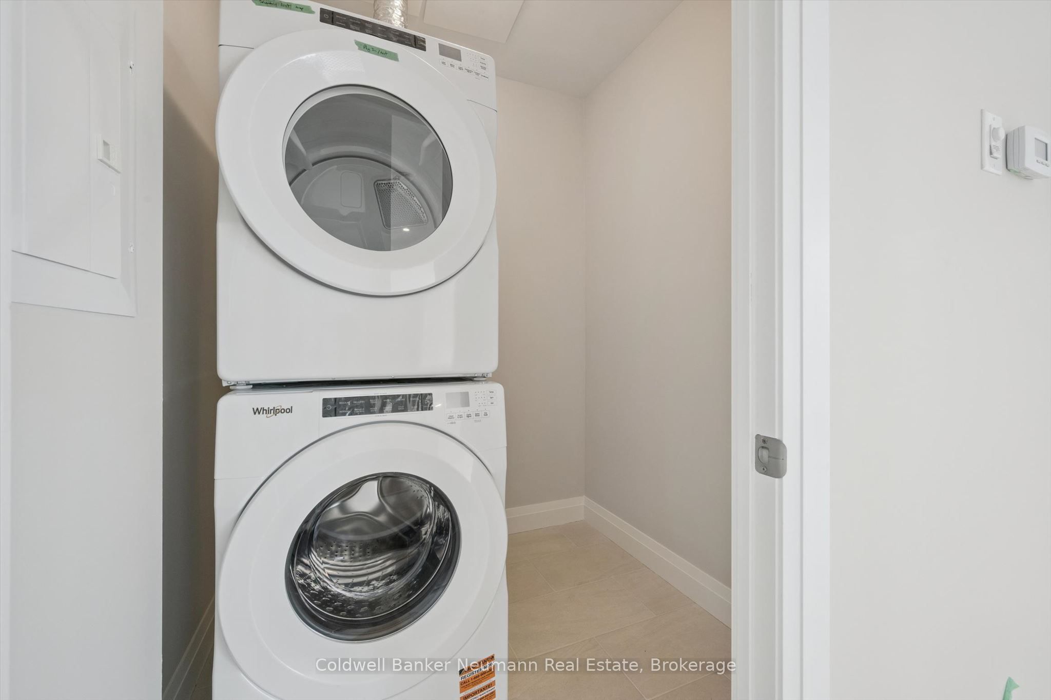 1882 Gordon Street 804 Property Photo 26