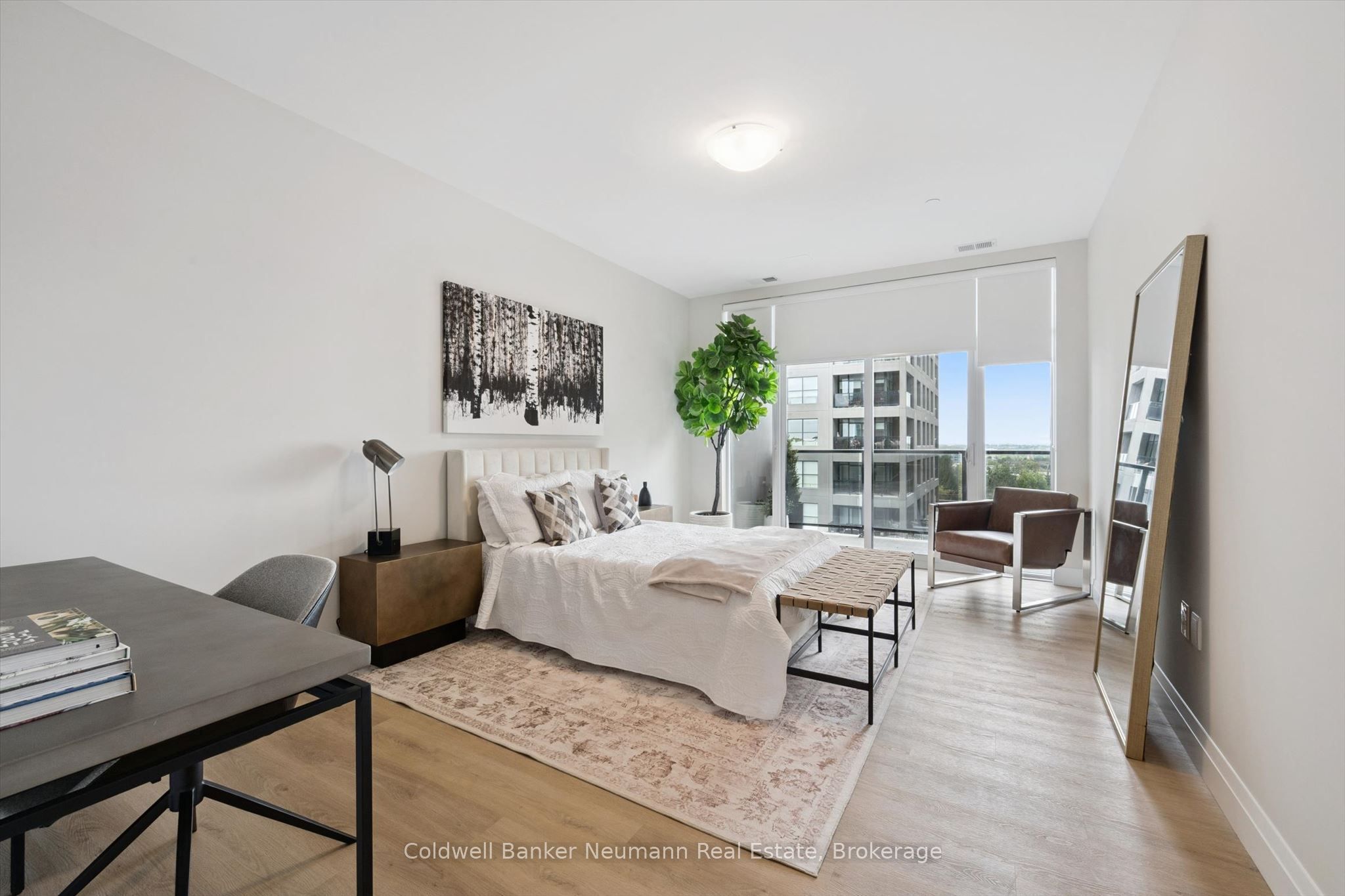1882 Gordon Street 521 Property Photo 17