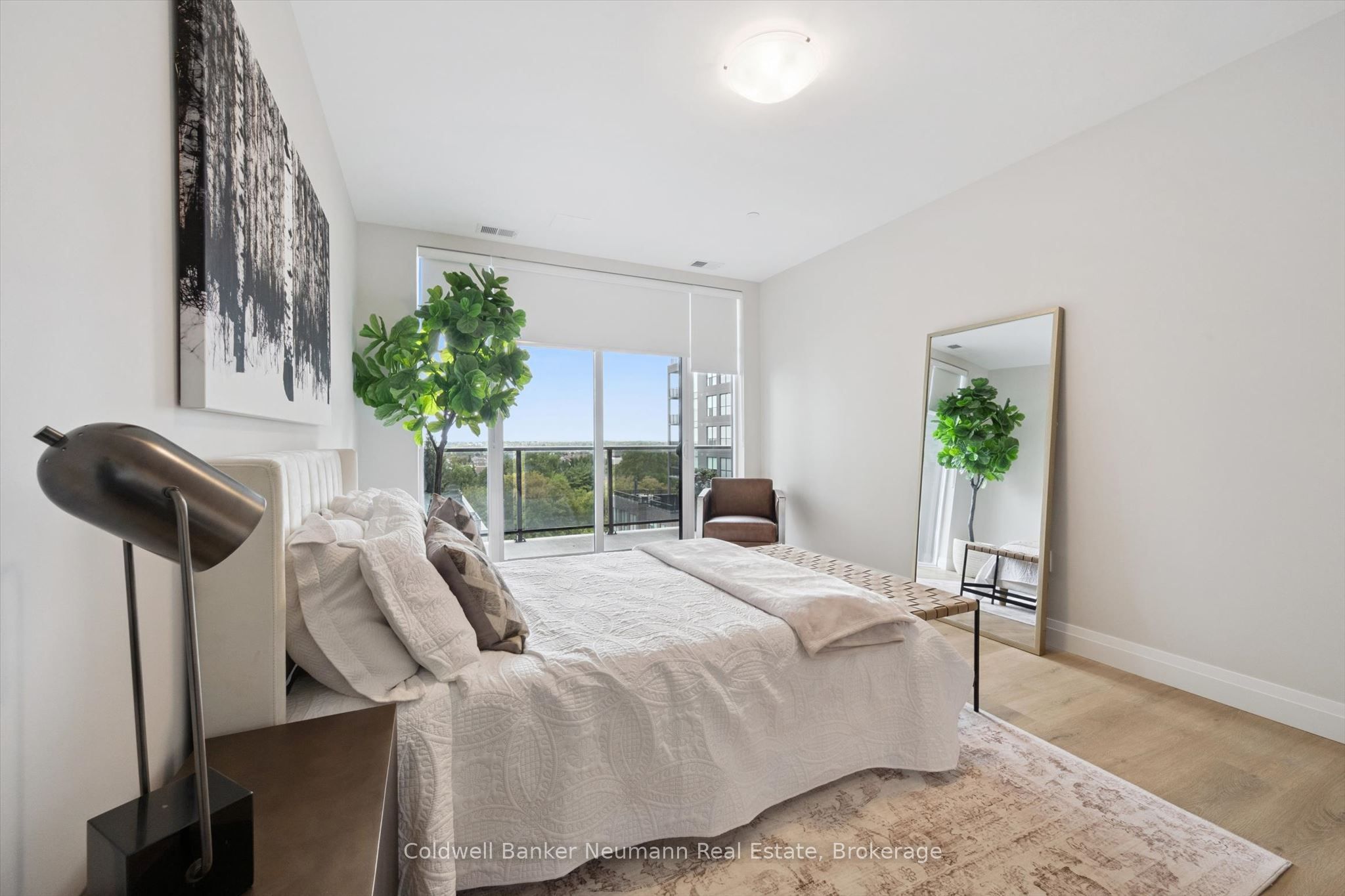 1882 Gordon Street 521 Property Photo 18