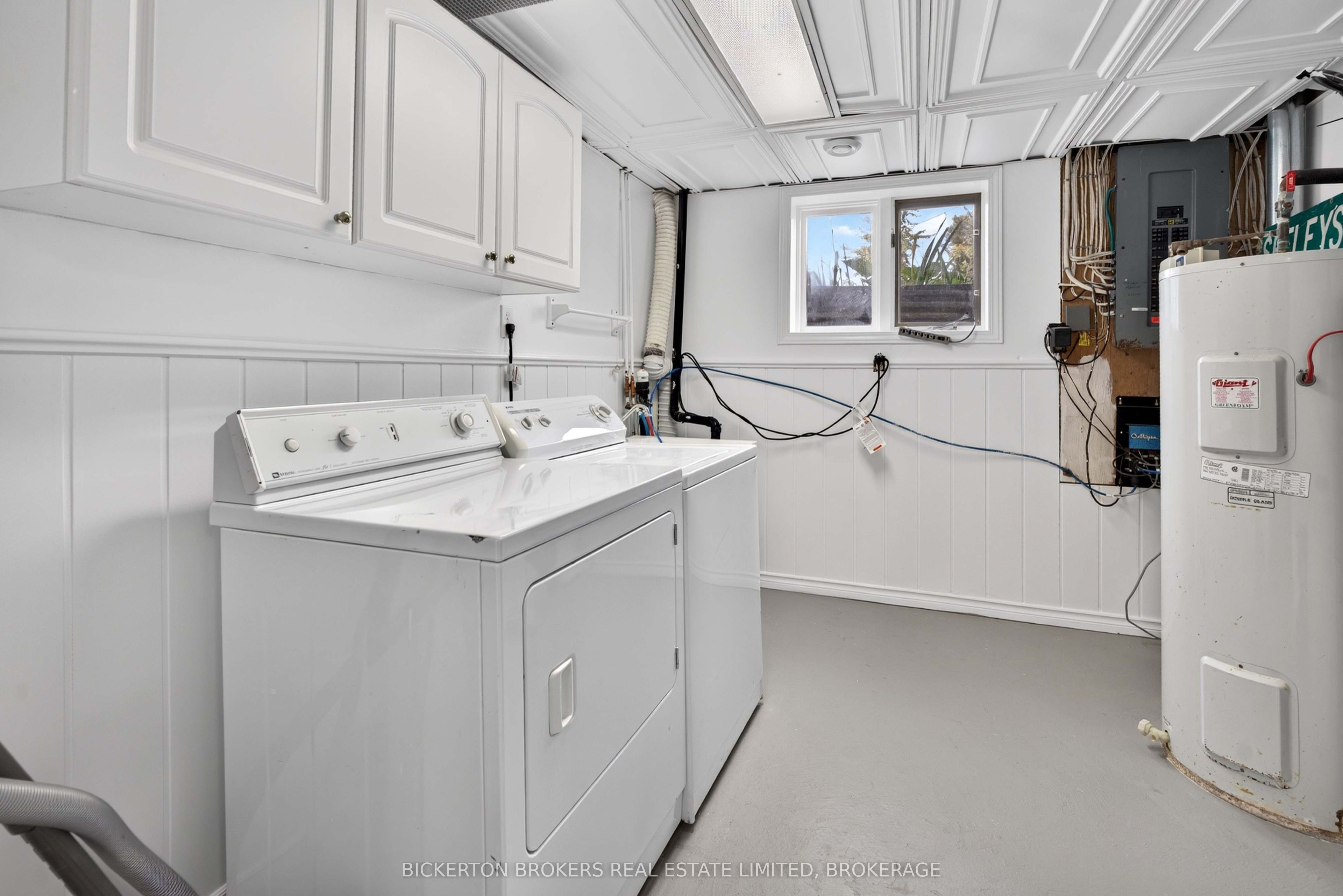 233 Johnson Bay Lane Property Photo 12