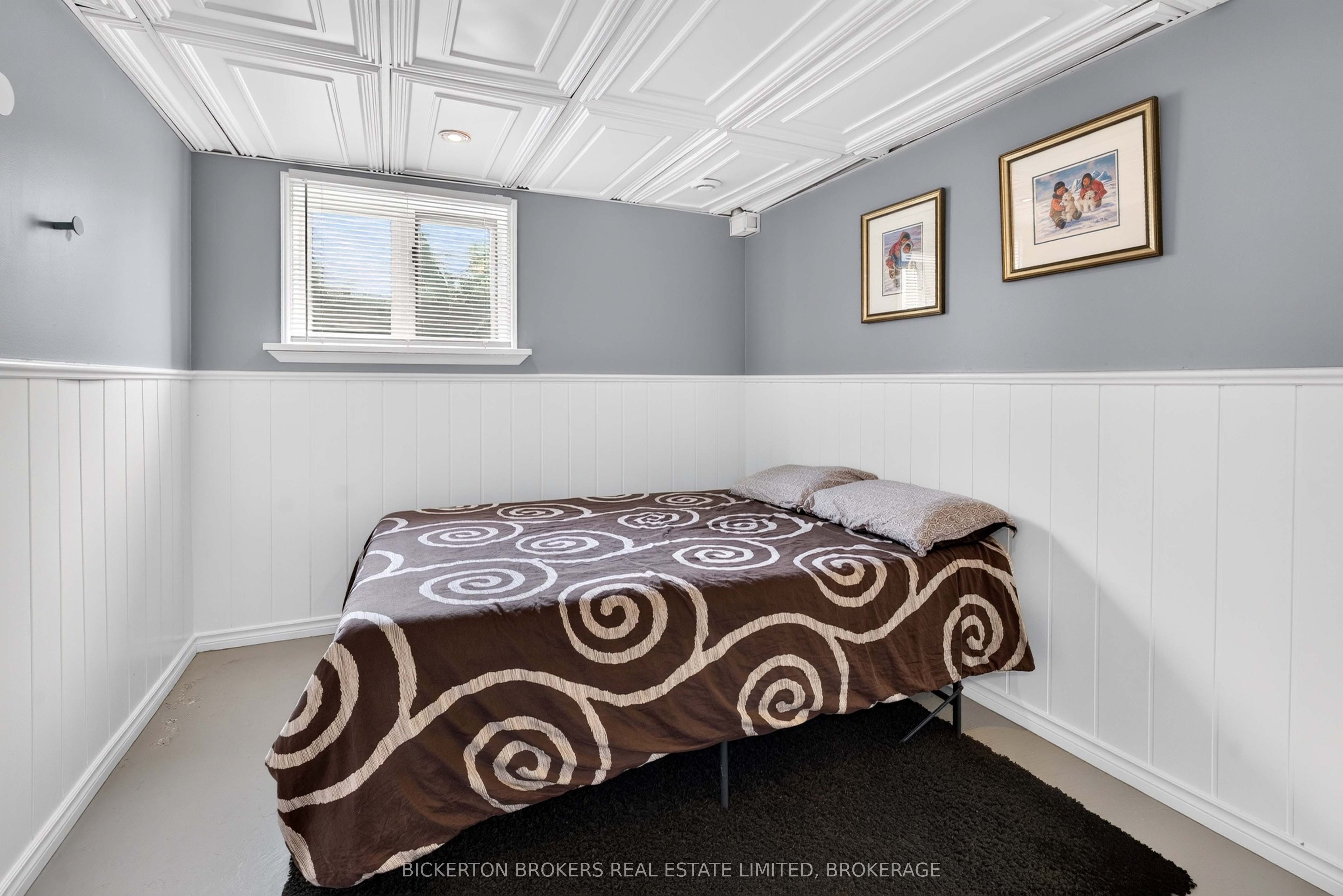 233 Johnson Bay Lane Property Photo 14